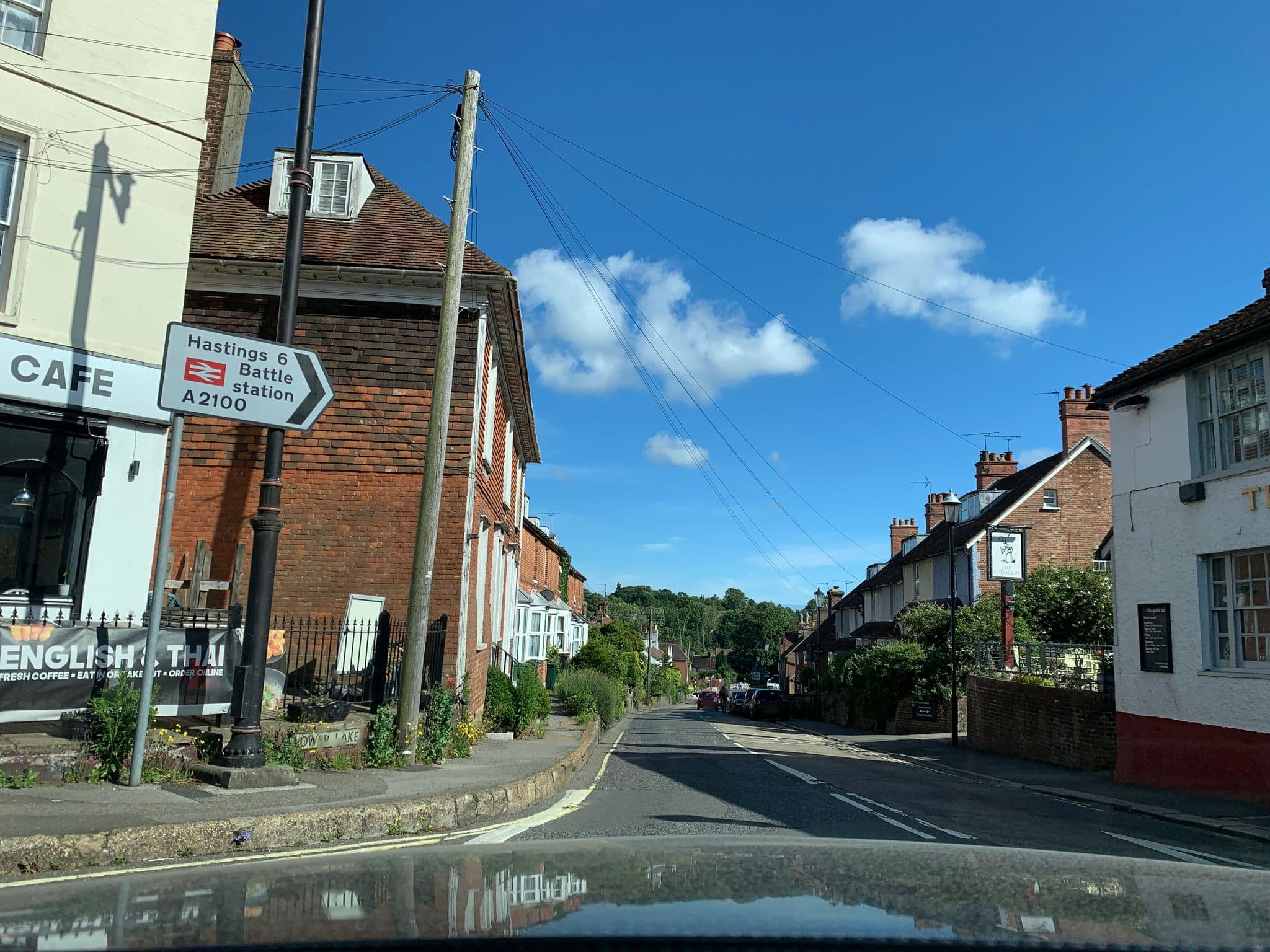 Street view near Chequers Inn, Battle — © wasd42 (CC BY-SA · Mapillary)
