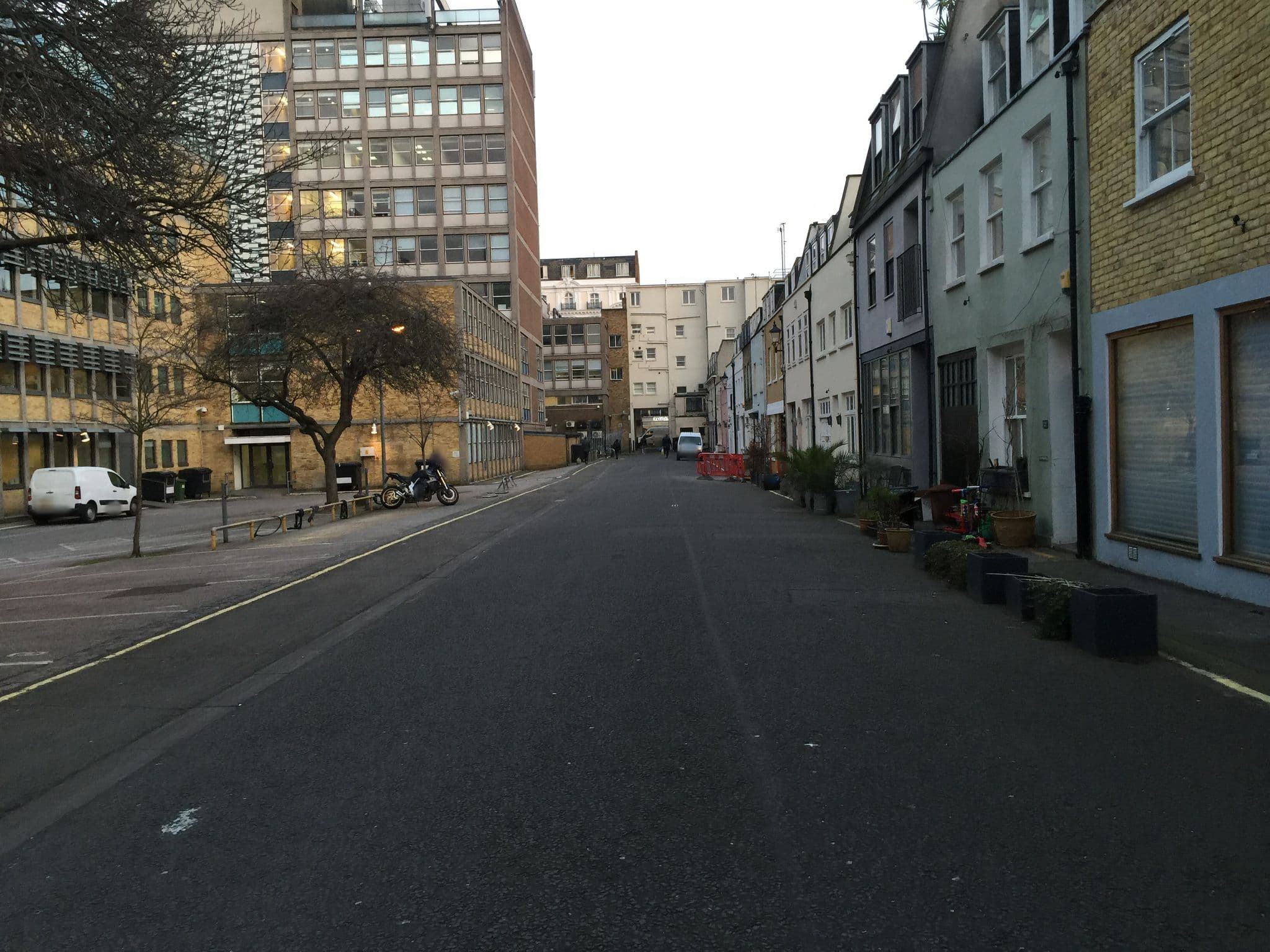 Street view near Premier Inn London Paddington (Paddington Station) hotel, Hyde Park