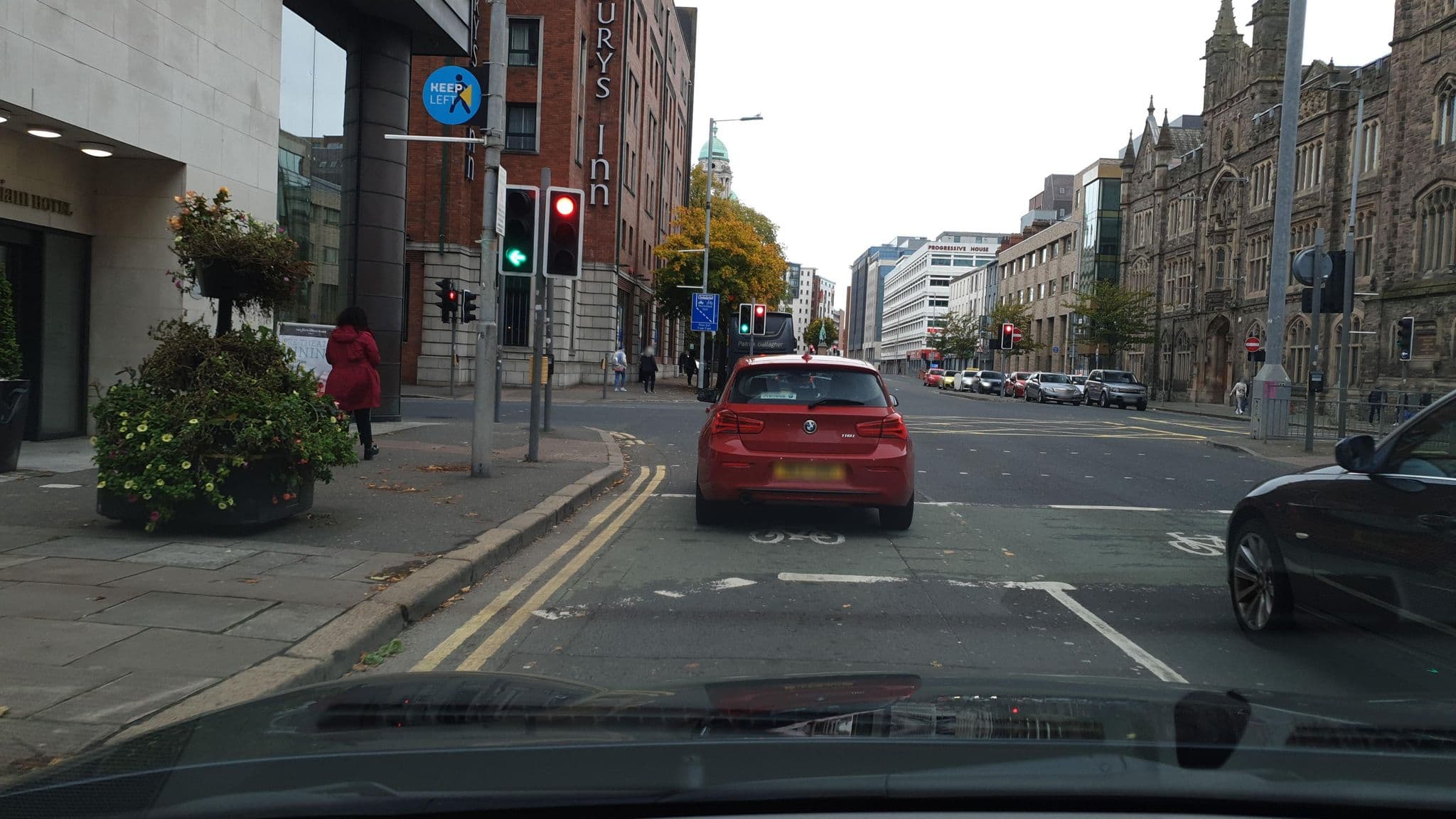 Street view near The Fitzwilliam Hotel Belfast, Belfast — © yannakis (CC BY-SA · Mapillary)