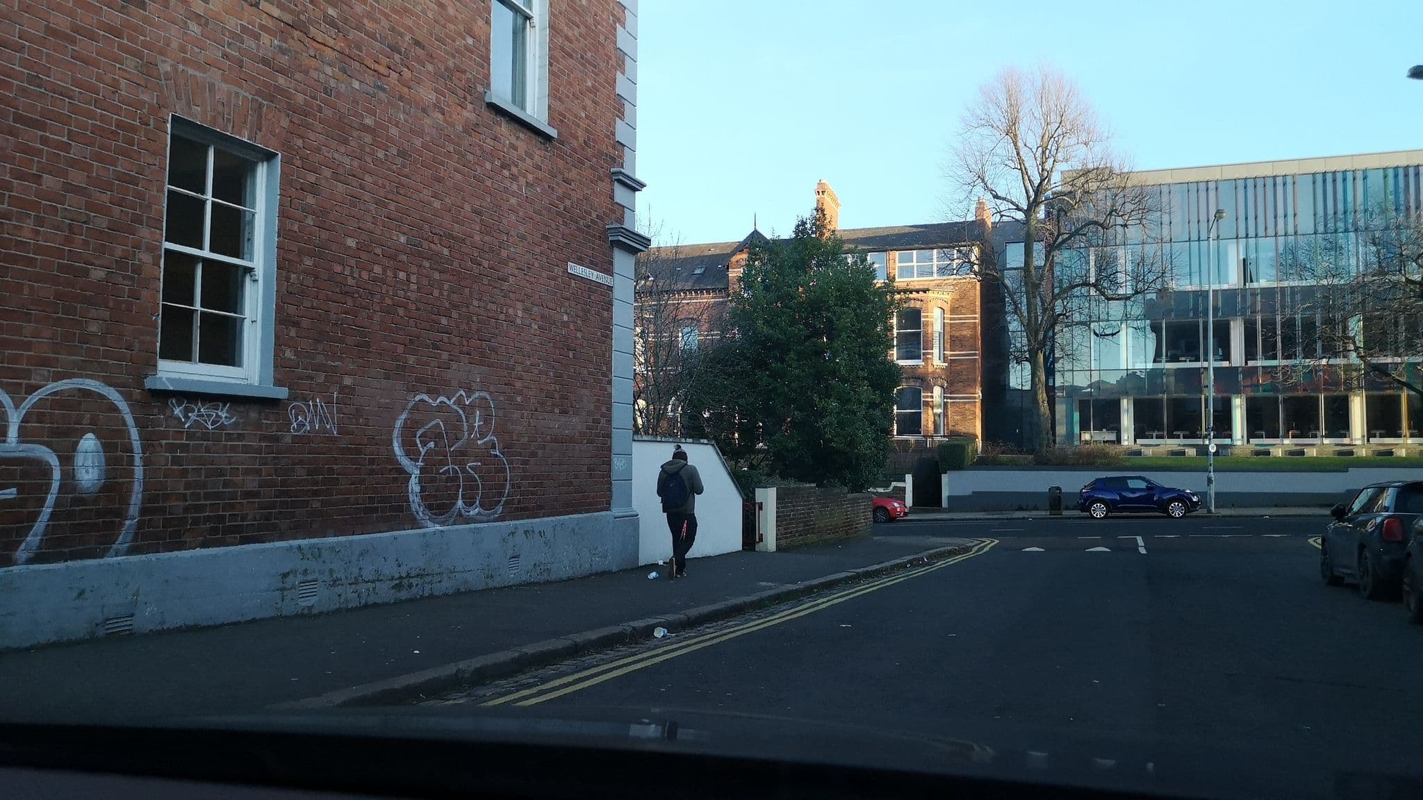Street view near Number 11 by the Warren Collection, Belfast — © jonnymccullagh (CC BY-SA · Mapillary)