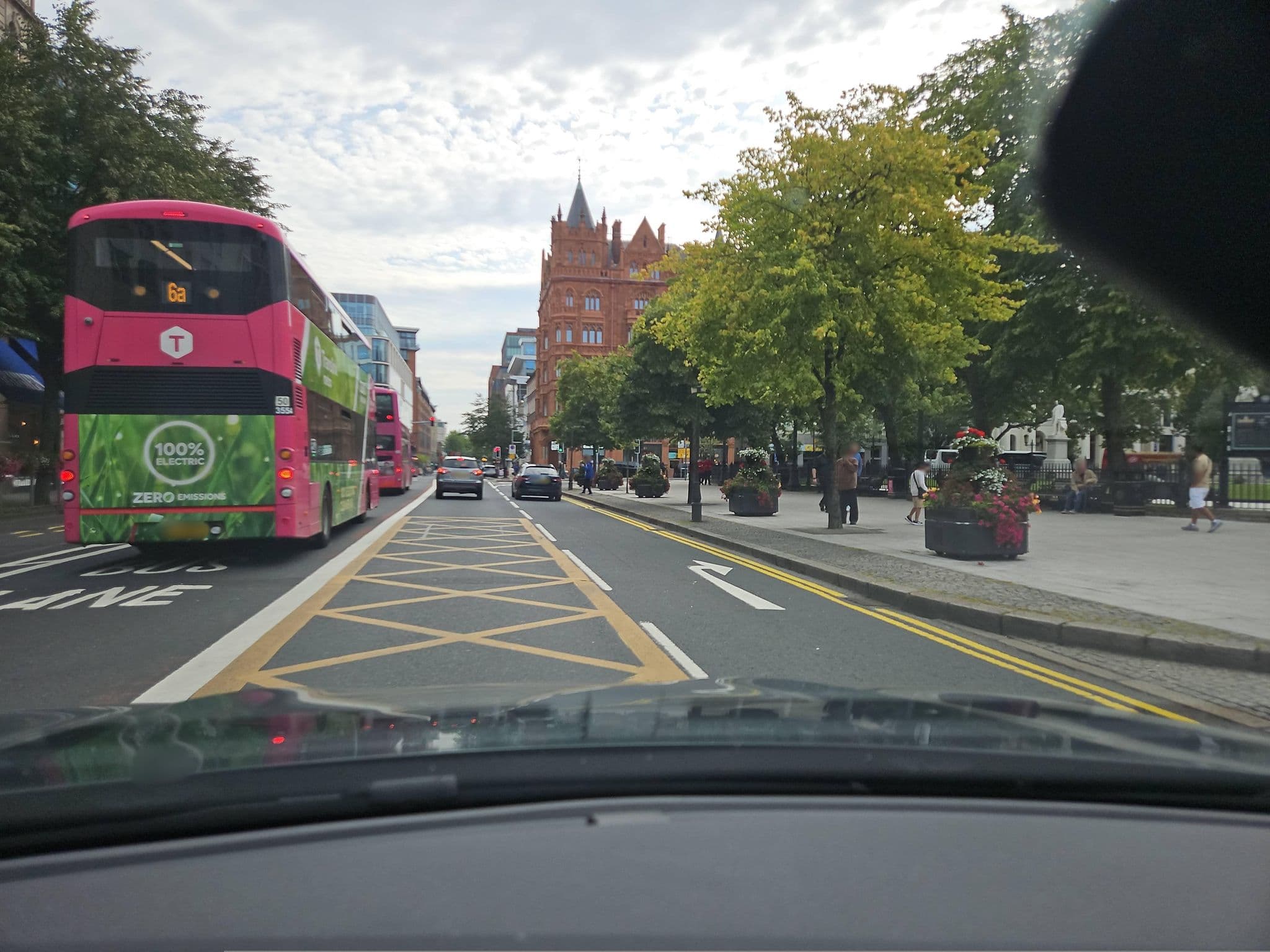 Street view near Gooderson Kloppenheim Country Estate Hotel, Belfast — © toho (CC BY-SA · Mapillary)