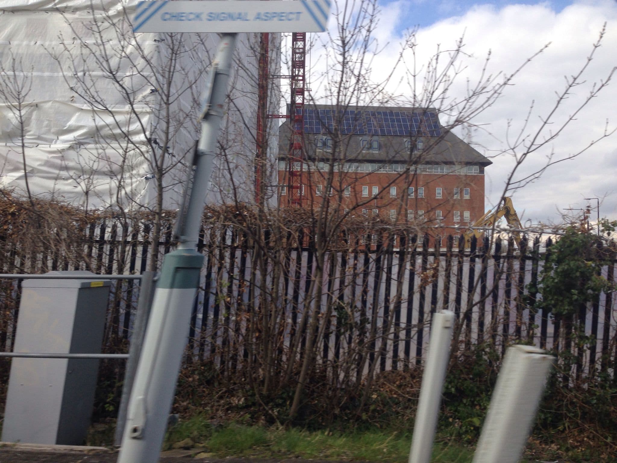 Street view near Aparthotel Adagio London Sutton Point, Sutton — © geomapper69 (CC BY-SA · Mapillary)