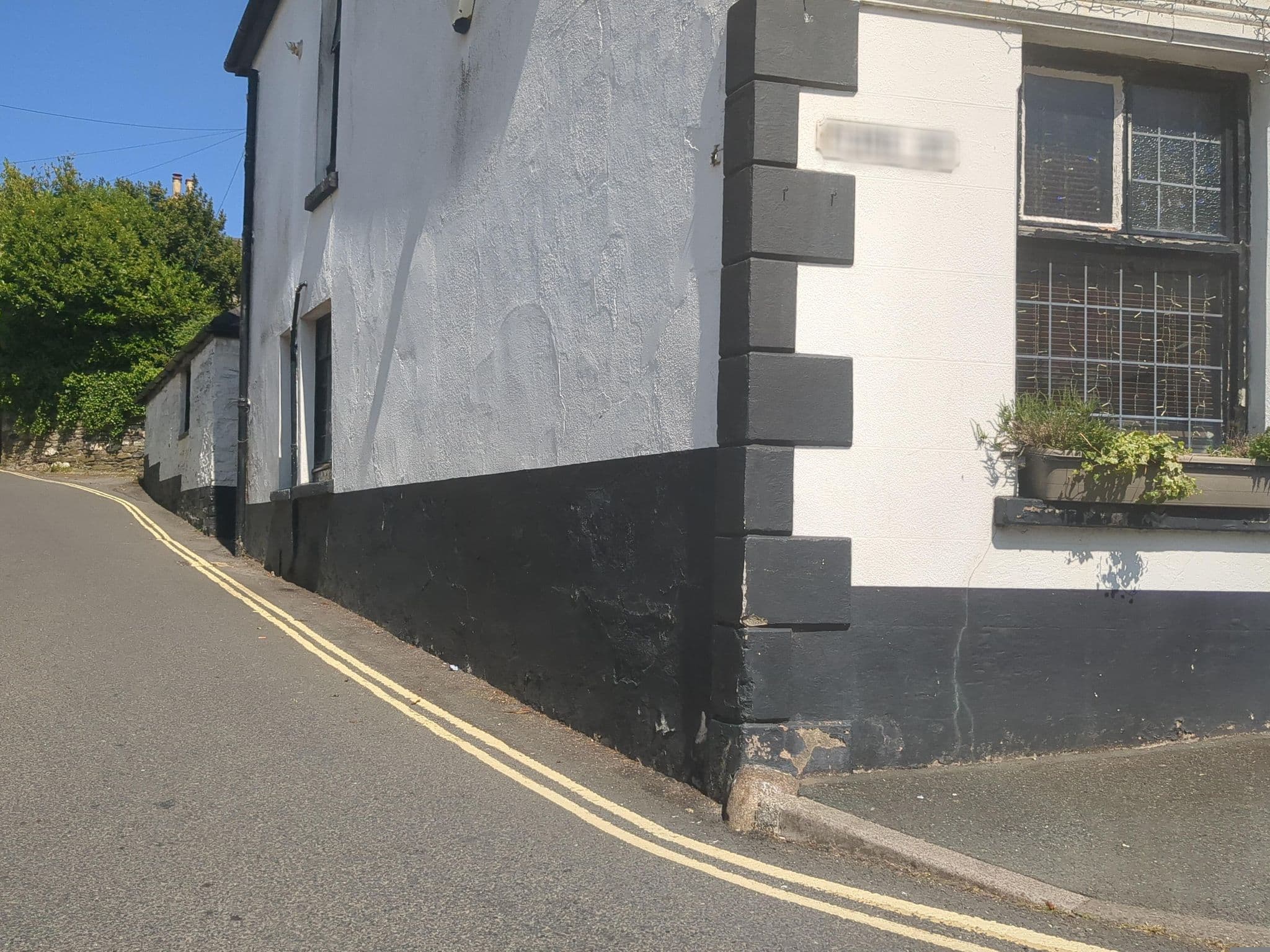 Street view near Edgcumbe Hotel, Bere Alston — © MapBM (CC BY-SA · Mapillary)