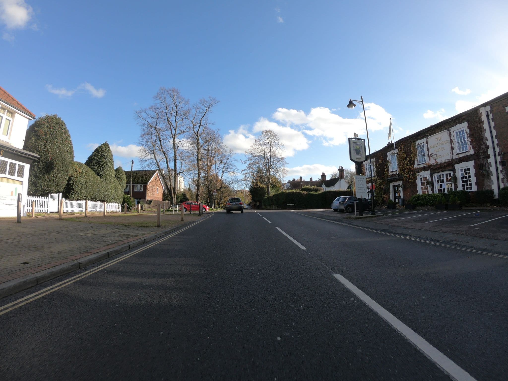 Street view near Bull's Head (Hotel), Chislehurst — © wasd42 (CC BY-SA · Mapillary)