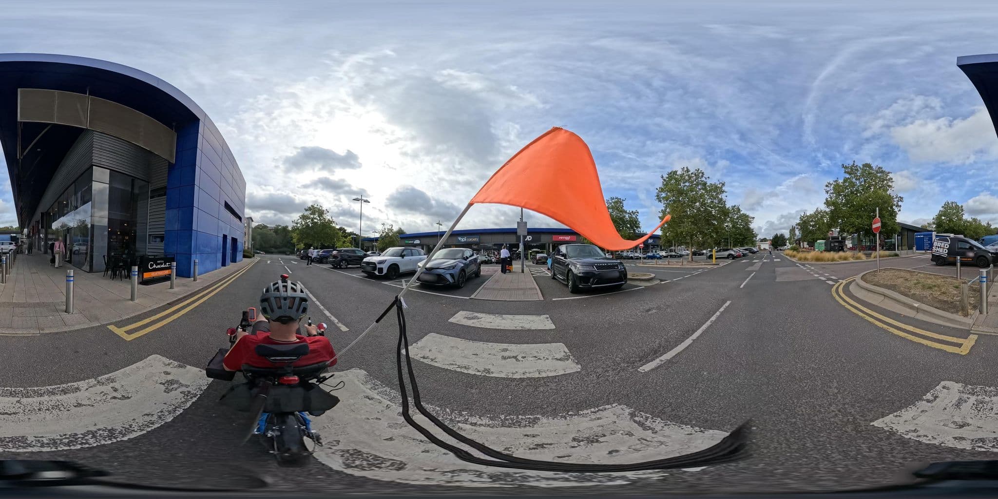 Street view near Hotel Chocolat, Orpington — © tallguy (CC BY-SA · Mapillary)