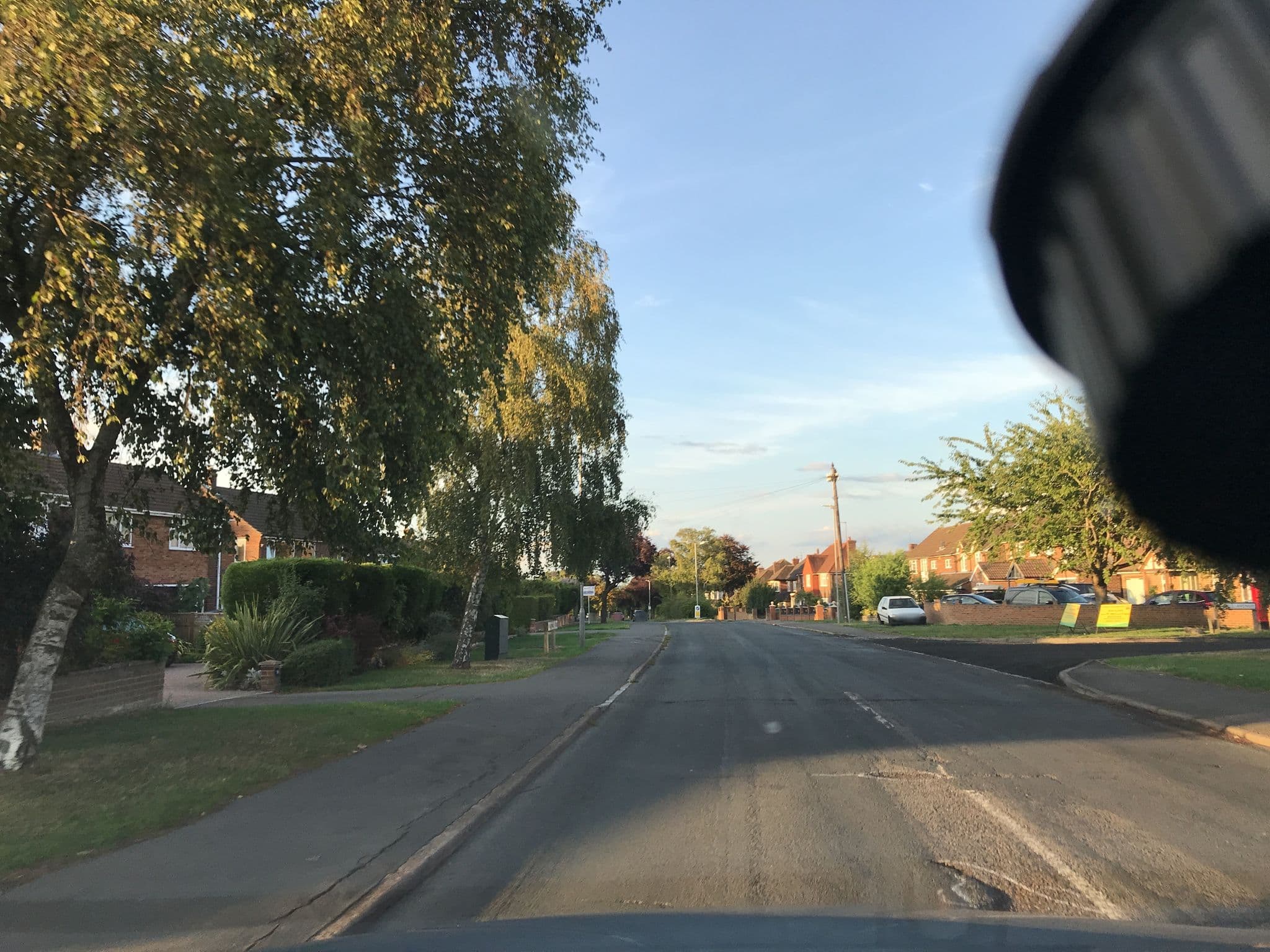 Street view near House Forty One, Aylesbury — © miguelcardosouk (CC BY-SA · Mapillary)