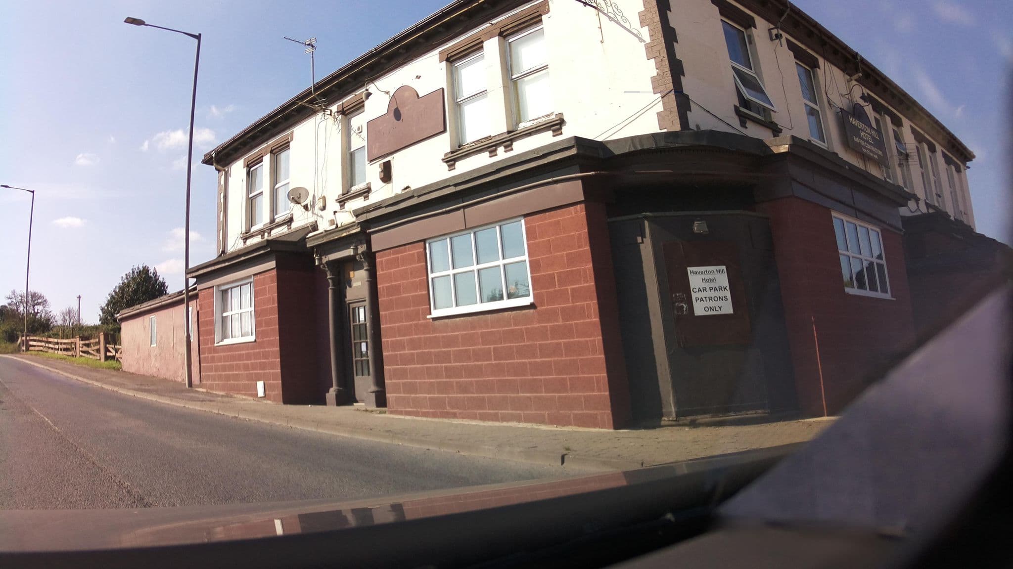 Street view near Haverton Hill Hotel, Middlesbrough — © southglos (CC BY-SA · Mapillary)