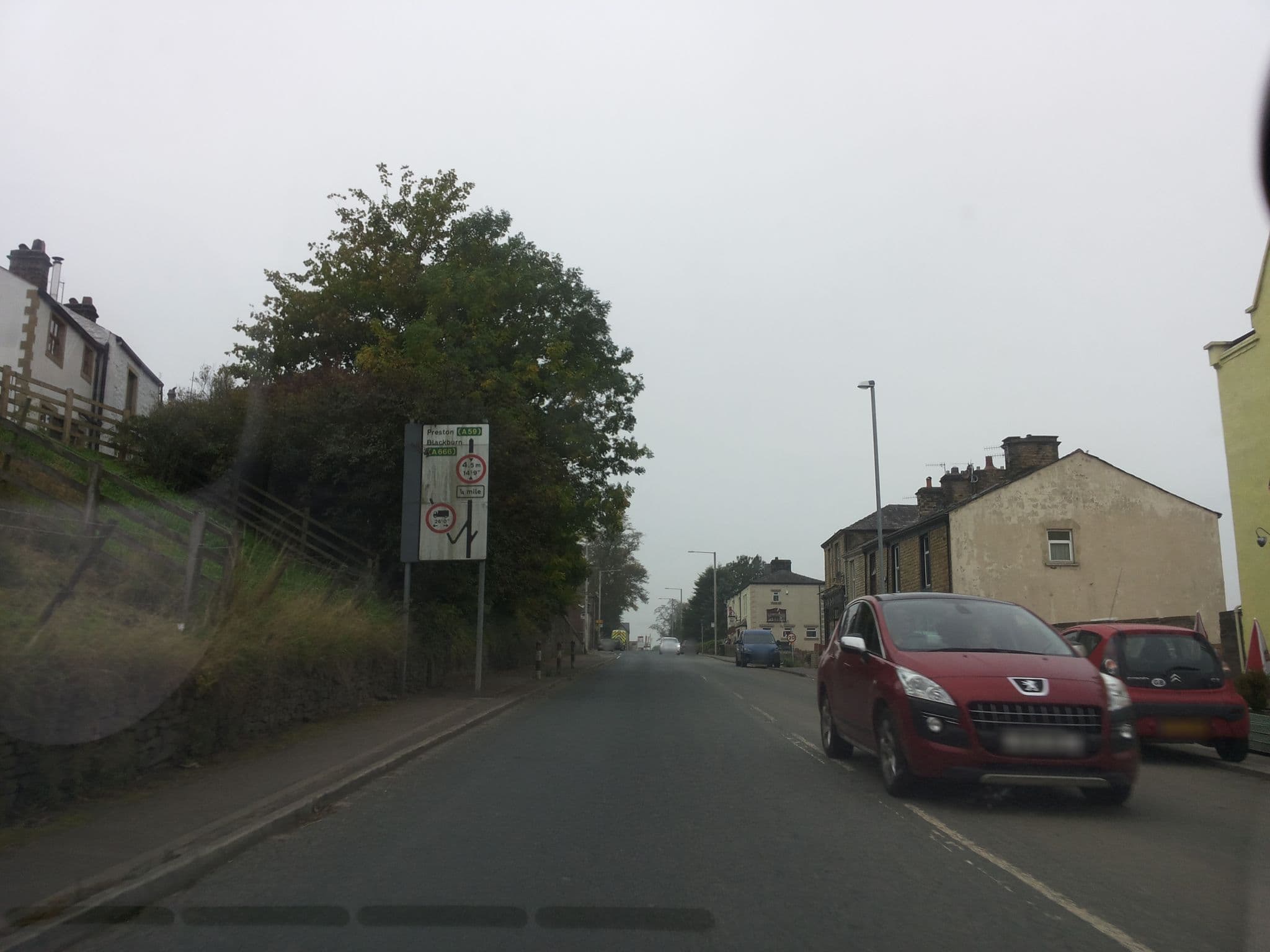 Street view near Judge Walmsley Hotel, Whalley — © endszbrxns (CC BY-SA · Mapillary)