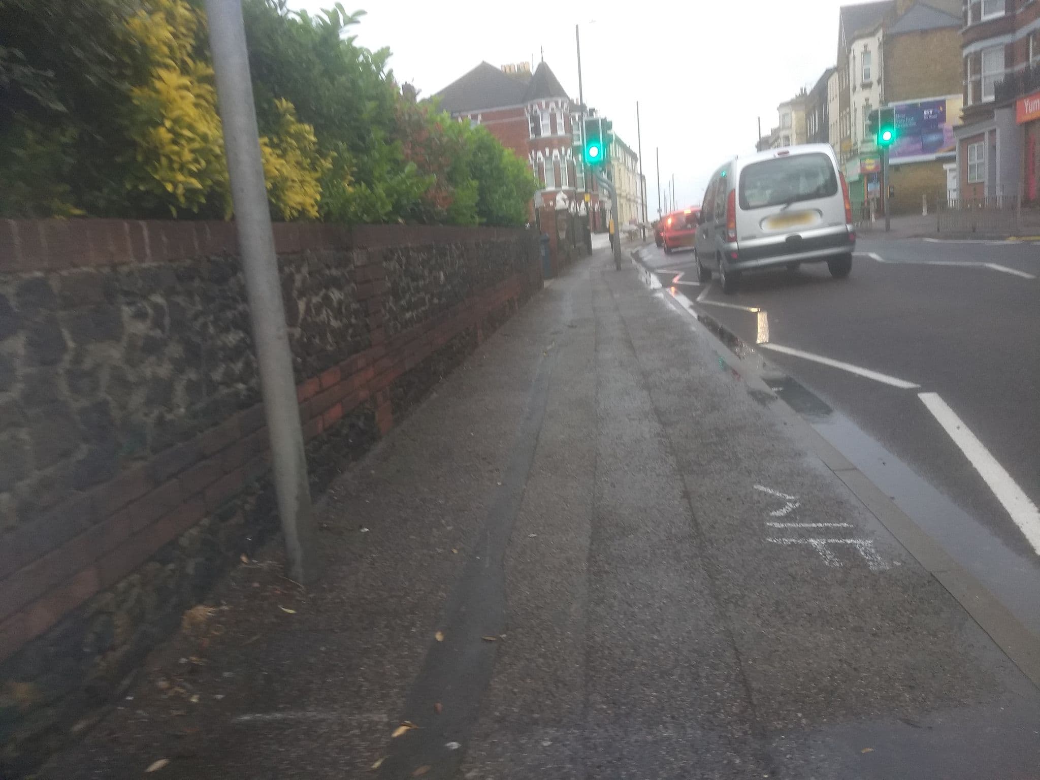 Street view near Vienna Guest House, Margate — © kritic (CC BY-SA · Mapillary)