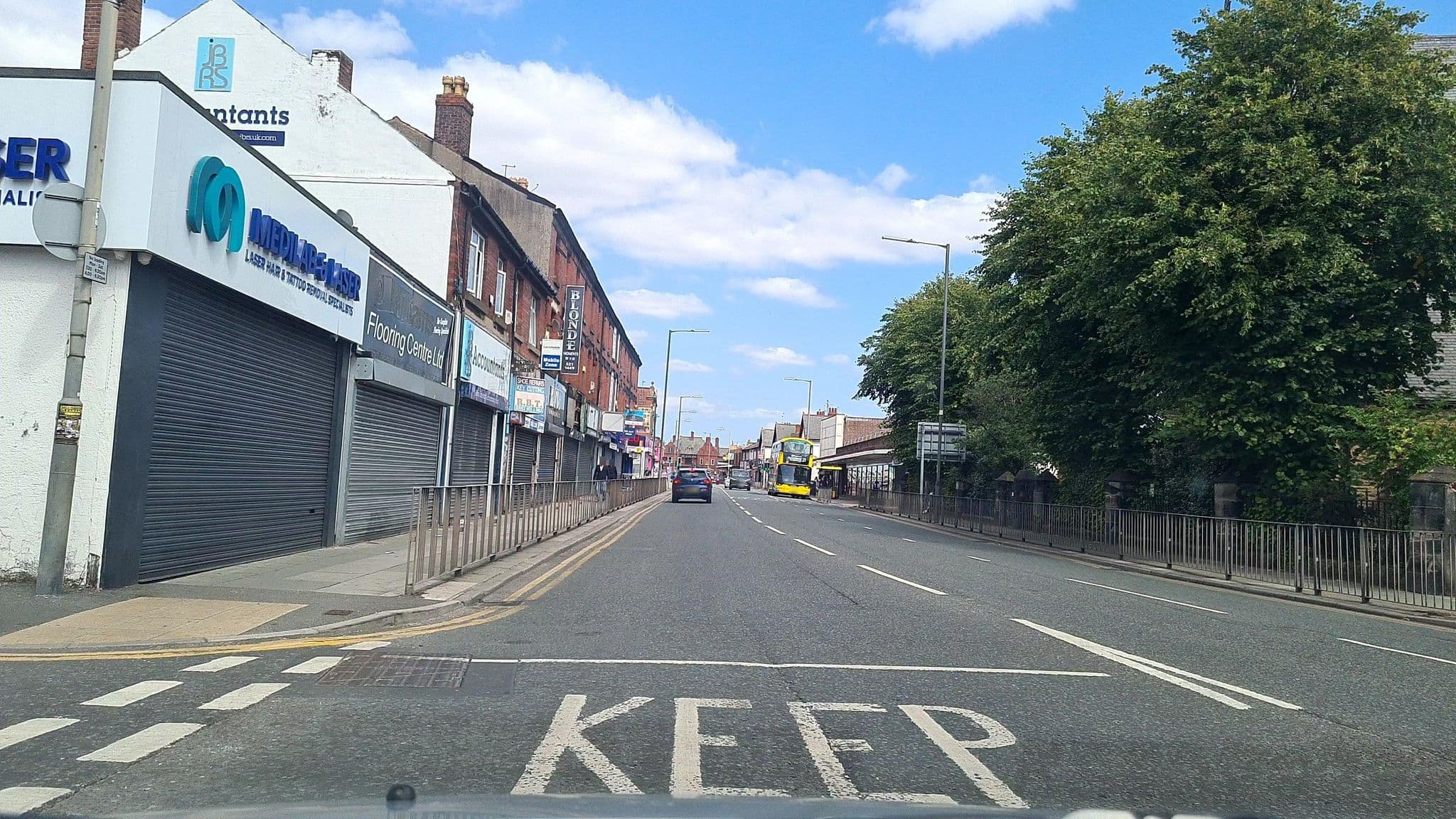 Street view near Balmoral Guest House Liverpool, Fazakerley — © mappo2 (CC BY-SA · Mapillary)