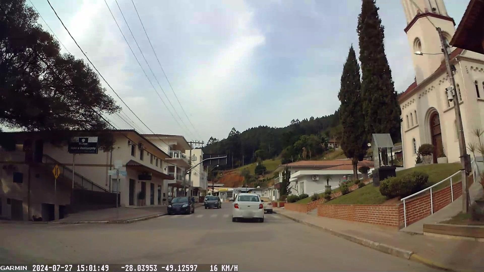 Street view near Hotel Stuepp, Rio Fortuna — © tomio (CC BY-SA · Mapillary)