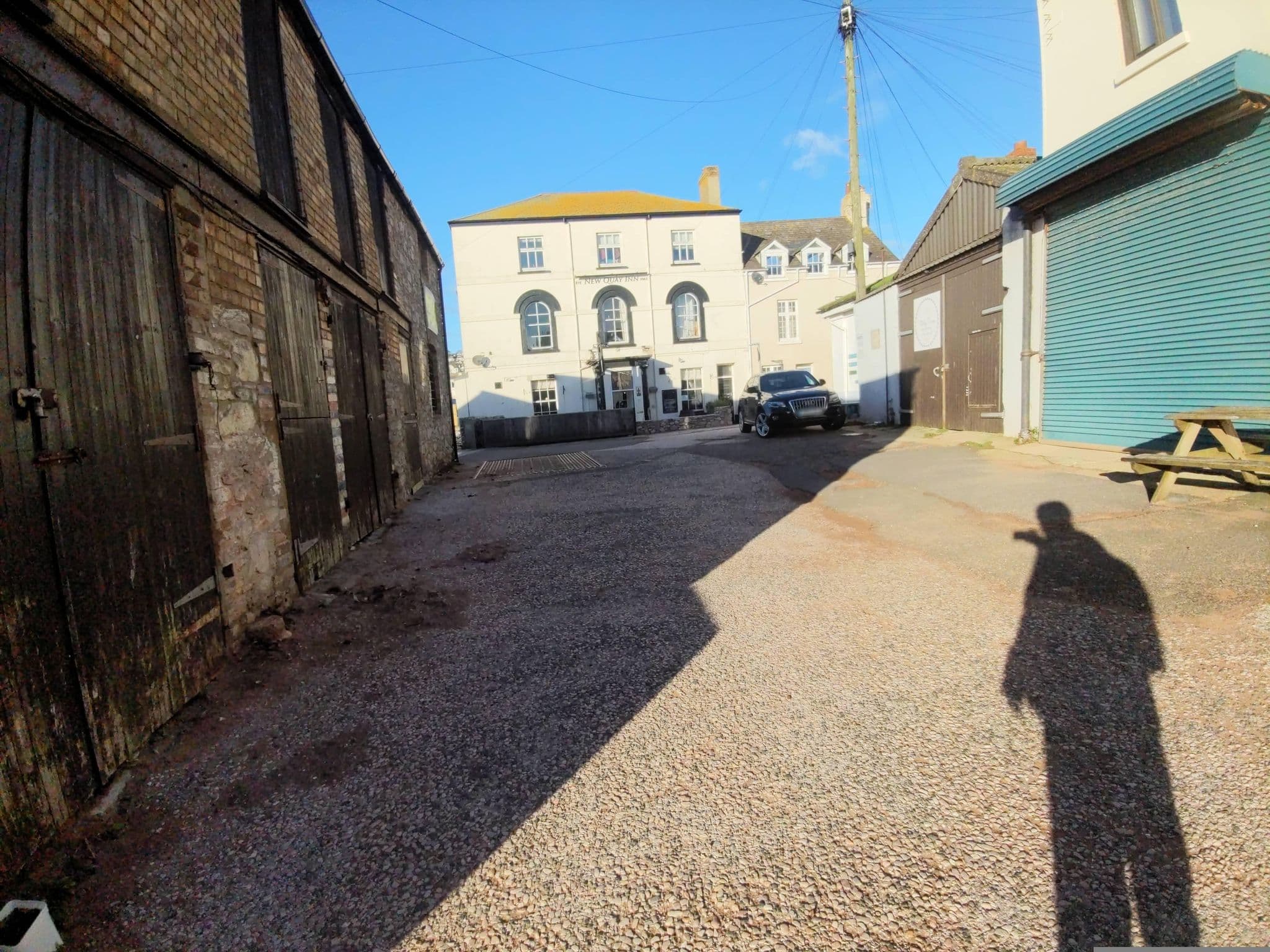 Street view near The New Quay Inn, Teignmouth — © WaggyDog (CC BY-SA · Mapillary)
