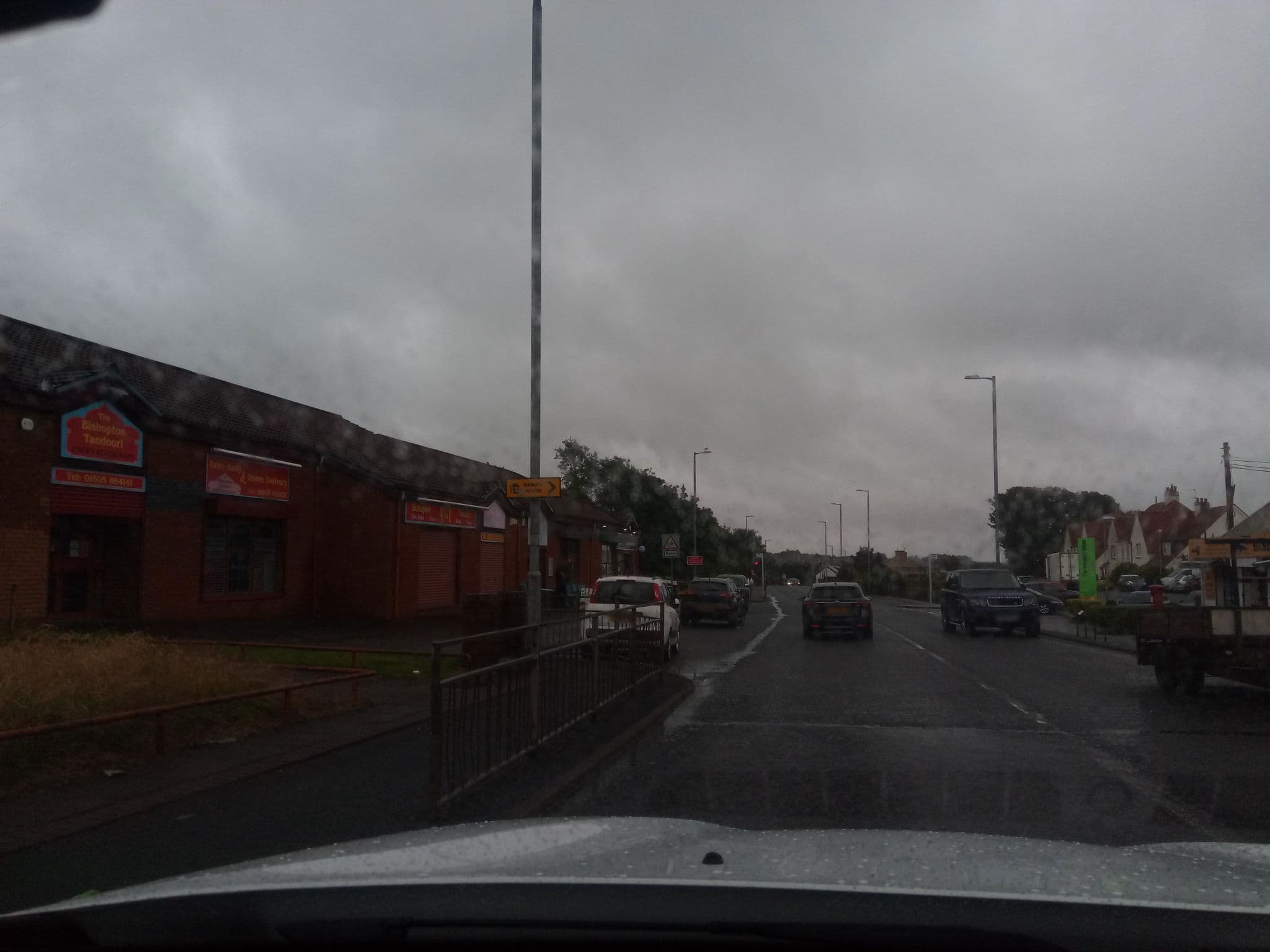 Street view near Bishopton Hotel, Bishopton — © victuallers (CC BY-SA · Mapillary)