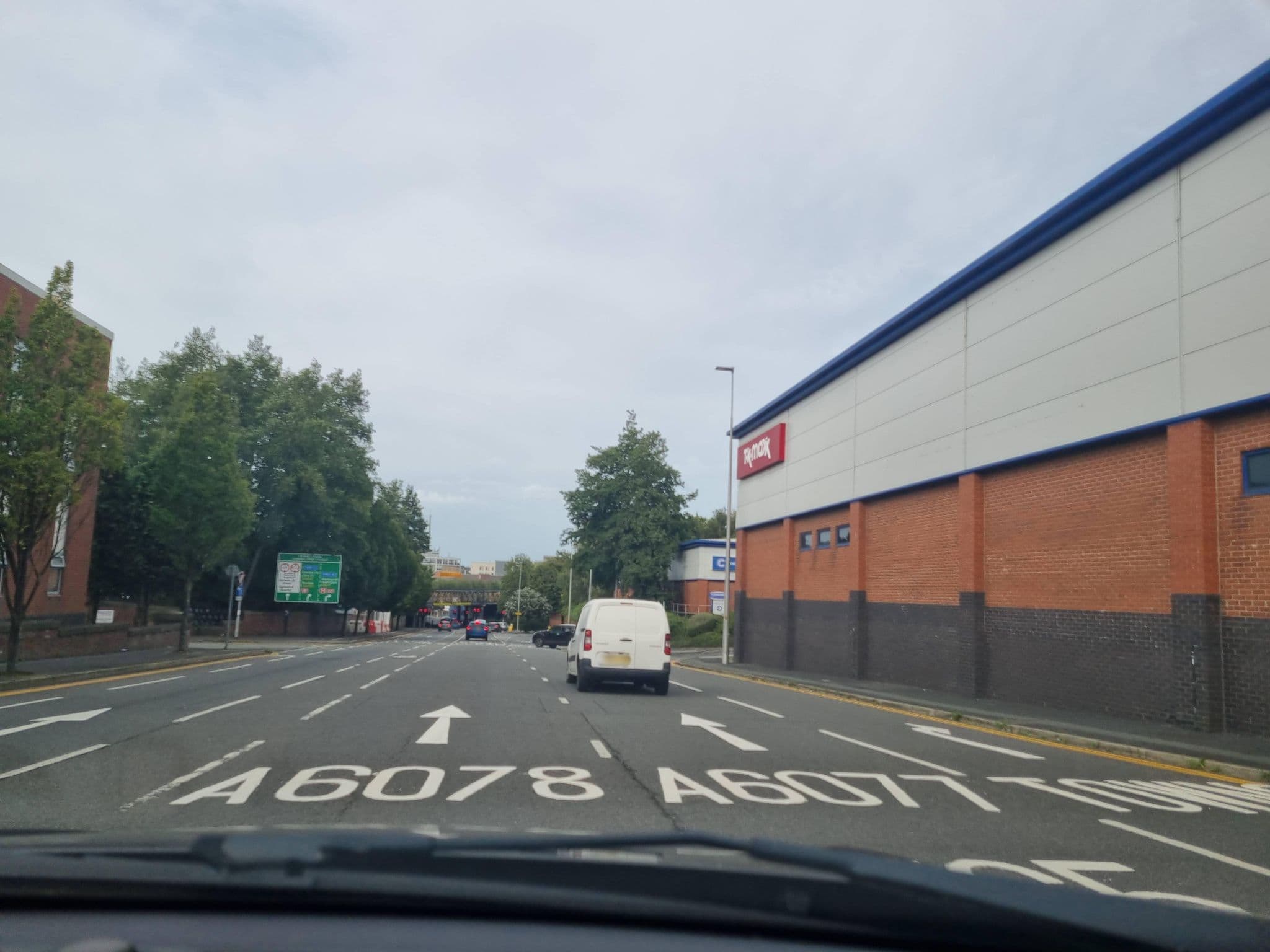 Street view near Islington House, Blackburn — © mappo2 (CC BY-SA · Mapillary)