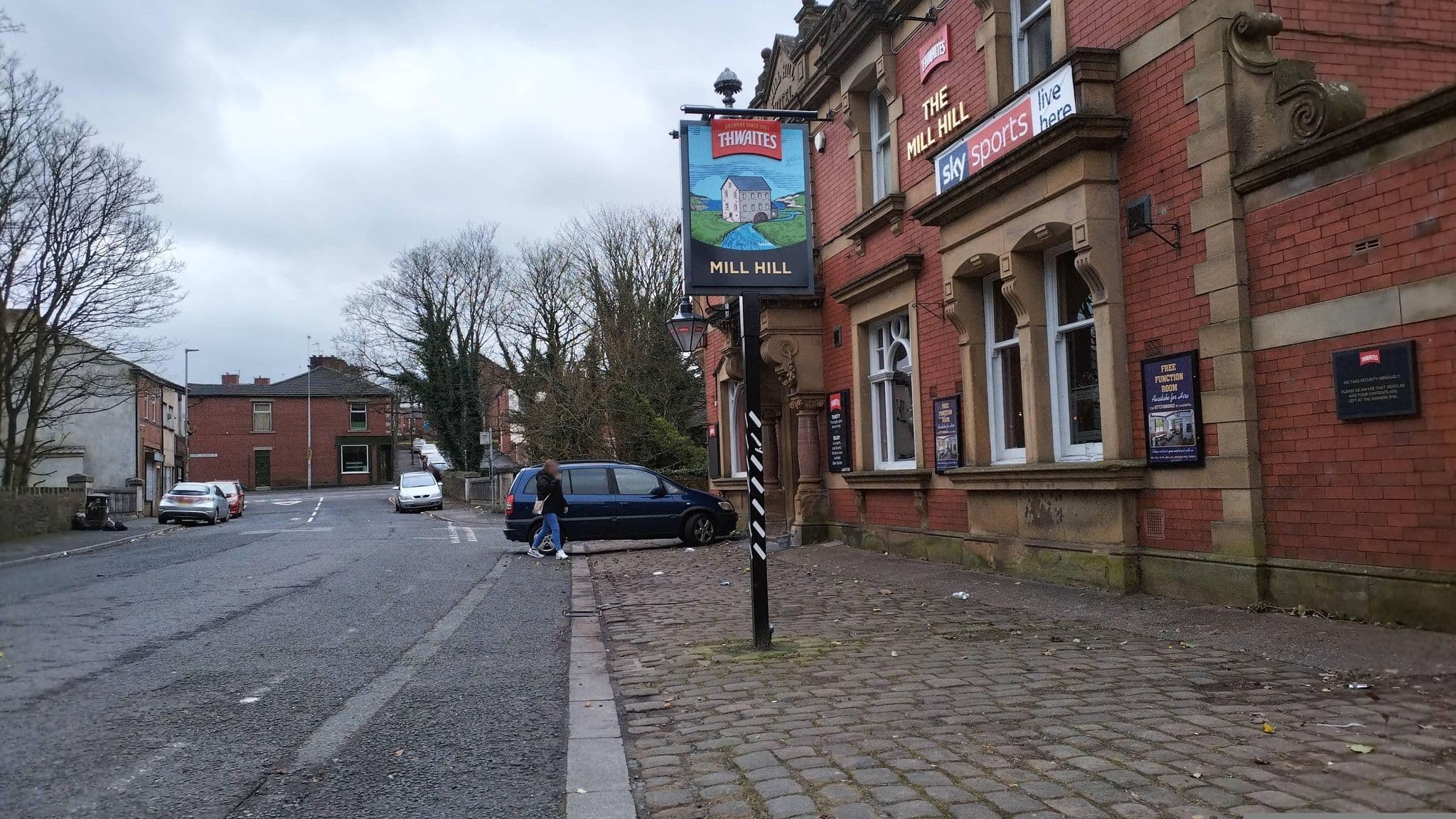 Street view near Mill Hill Hotel, Blackburn — © tonys999 (CC BY-SA · Mapillary)