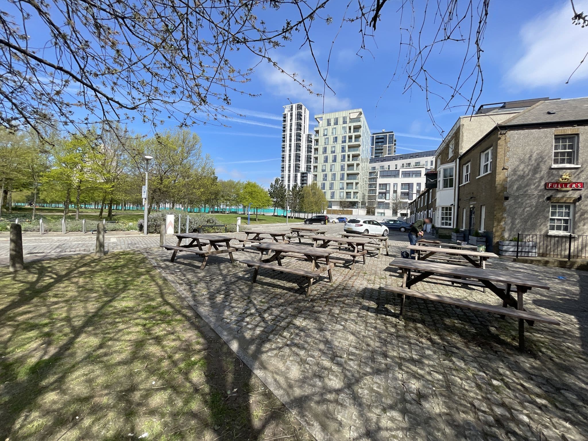 Street view near The Pilot, Greenwich, Blackwall — © wasd42 (CC BY-SA · Mapillary)