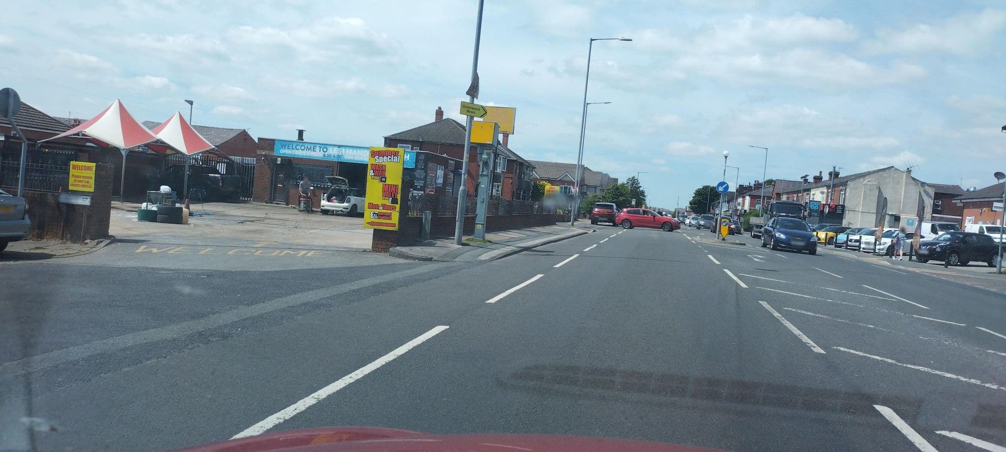 Street view near Wendover Guest House, Horwich — © tonys999 (CC BY-SA · Mapillary)