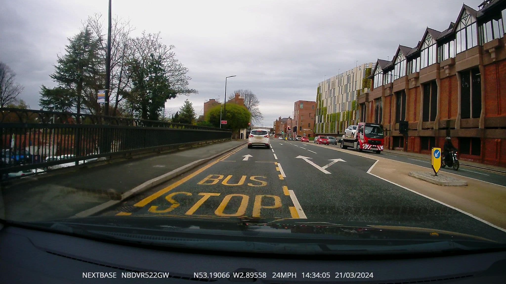 Street view near Crowne Spa Chester, Chester — © RyanBush (CC BY-SA · Mapillary)