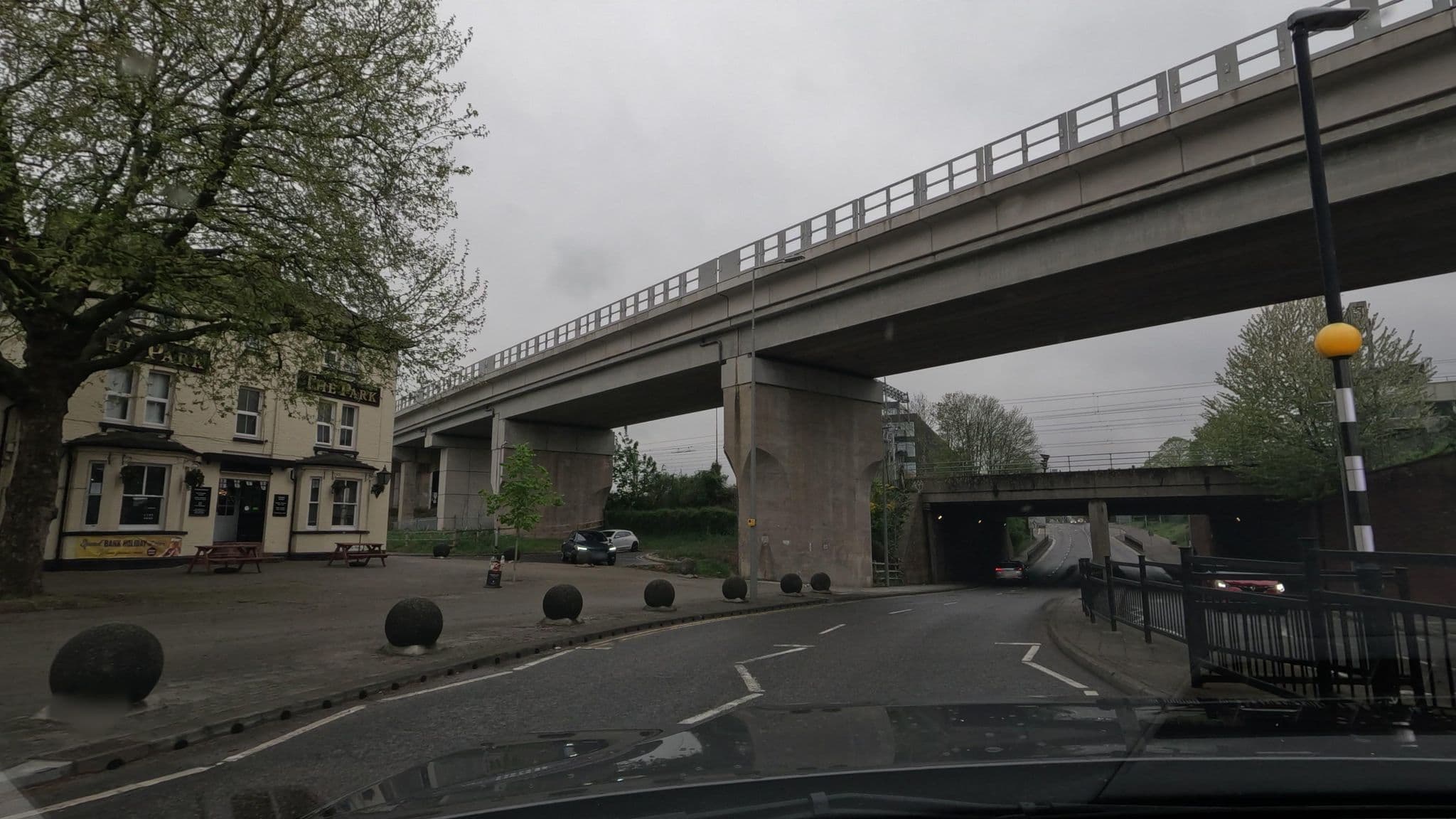 Street view near The Park Hotel, Bletchley — © editid (CC BY-SA · Mapillary)