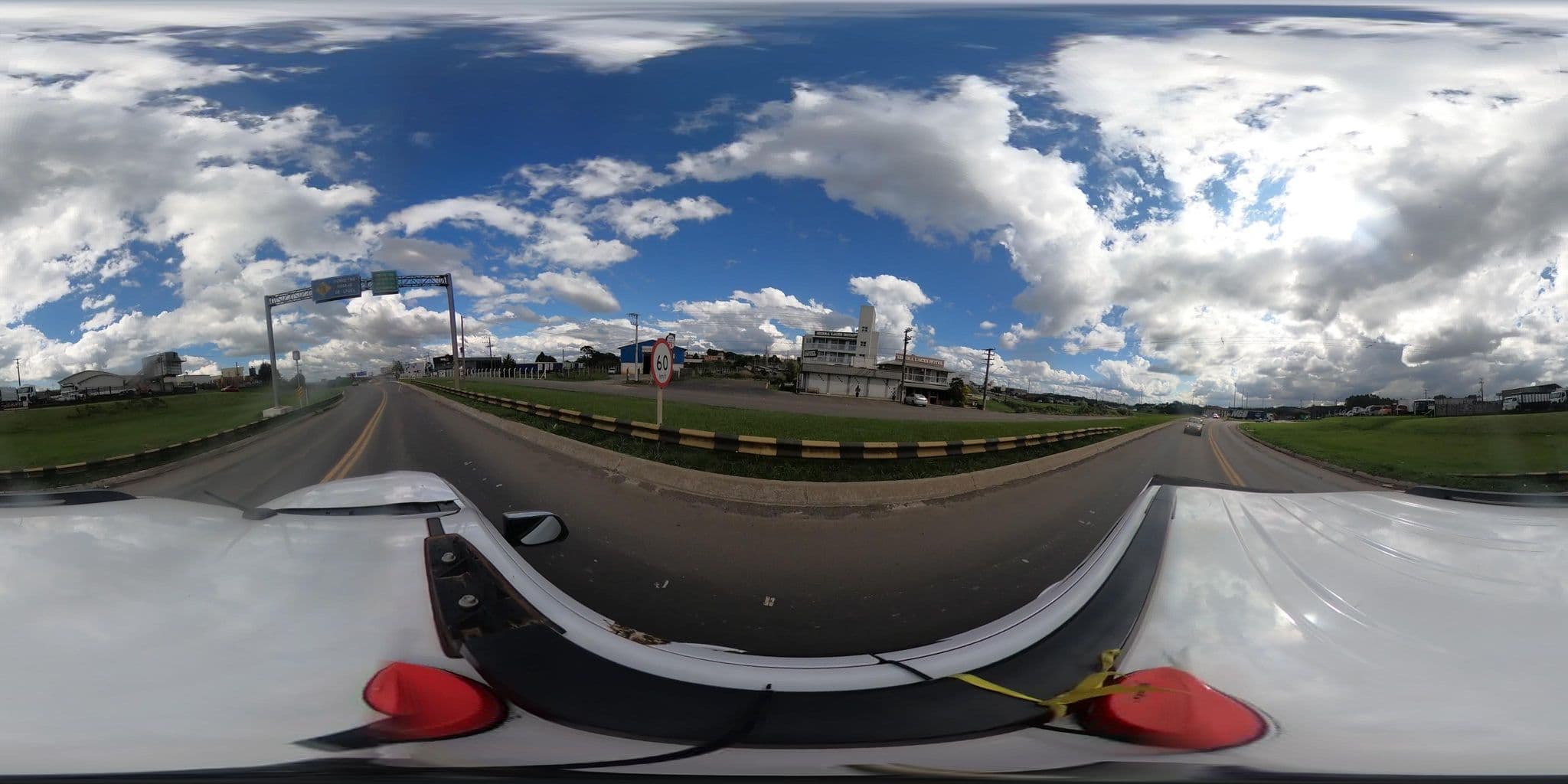 Street view near Hotel Central de La Sierra, Lages — © jaderbavaresco (CC BY-SA · Mapillary)