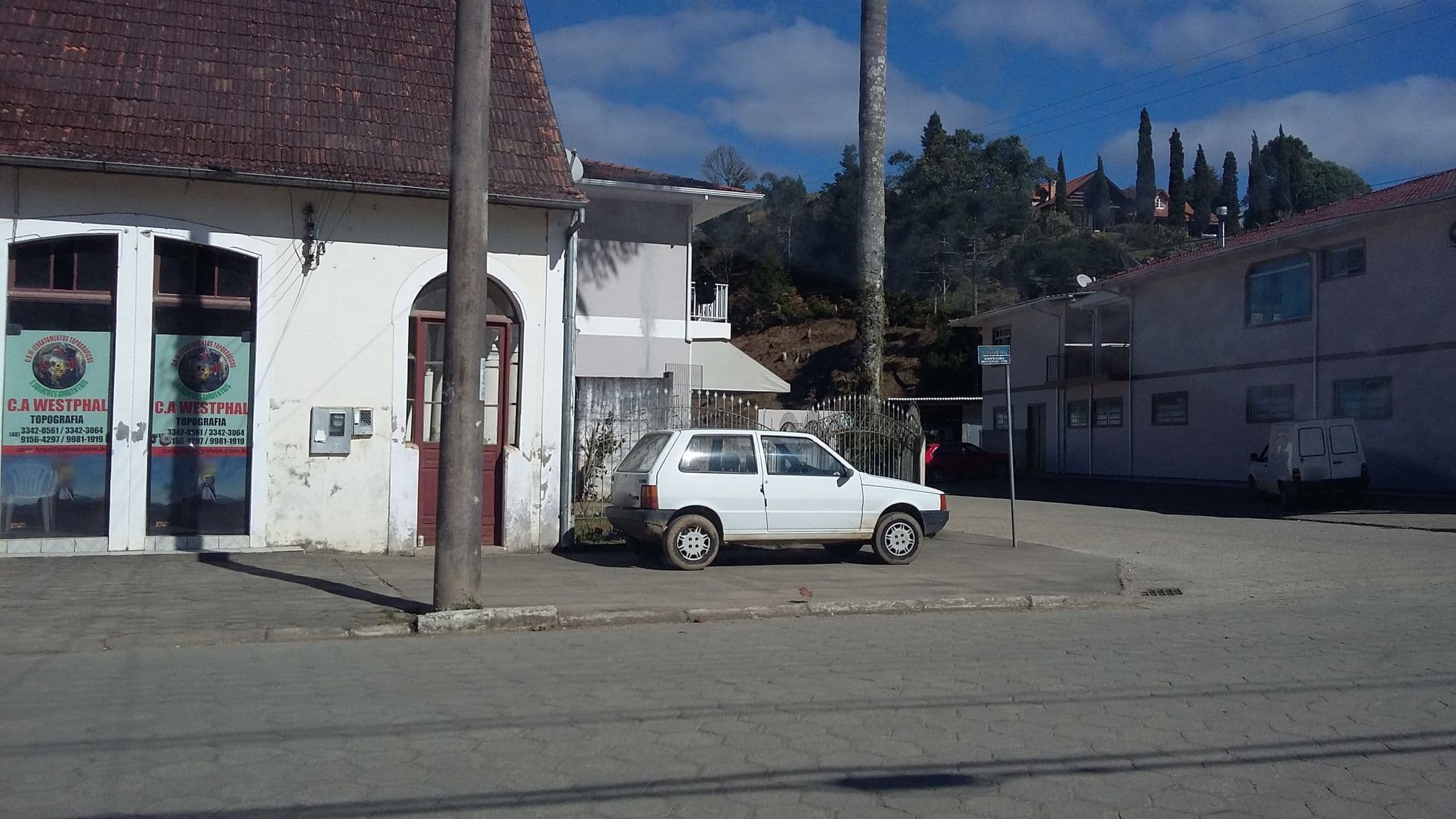 Street view near Hotel Tuti, Rancho Queimado — © lageano (CC BY-SA · Mapillary)