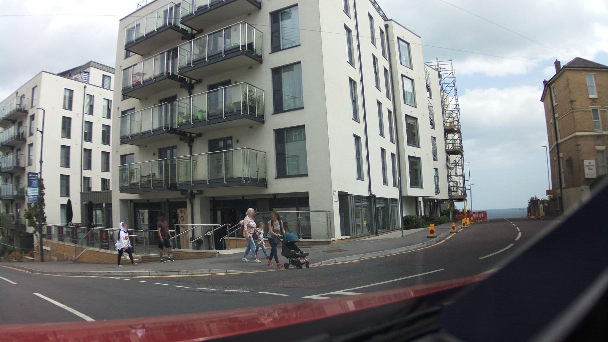 Street view near Crystal Beach Hotel, Bournemouth — © southglos (CC BY-SA · Mapillary)