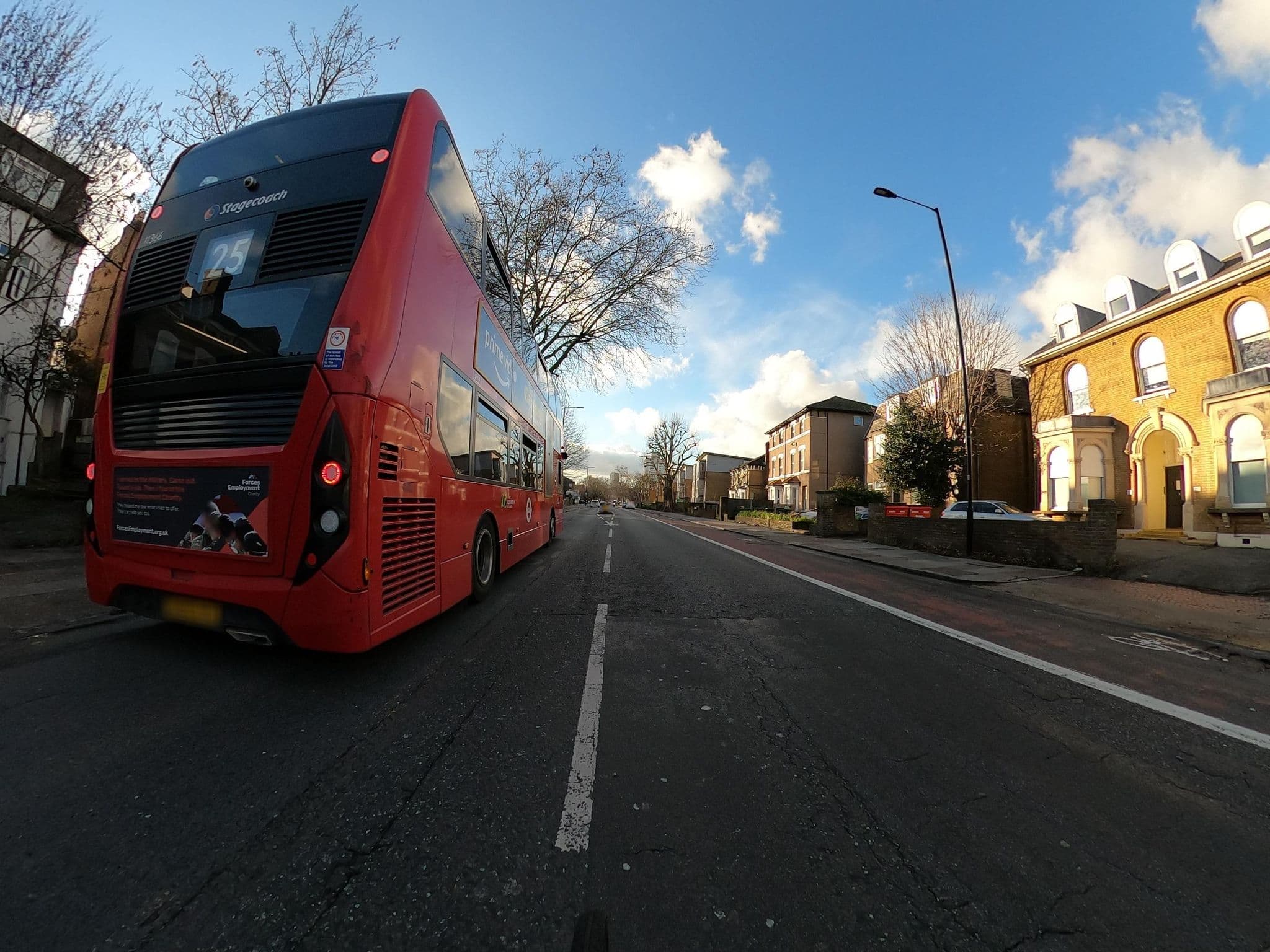 Street view near Forest View Hotel, West Ham — © dankarran (CC BY-SA · Mapillary)