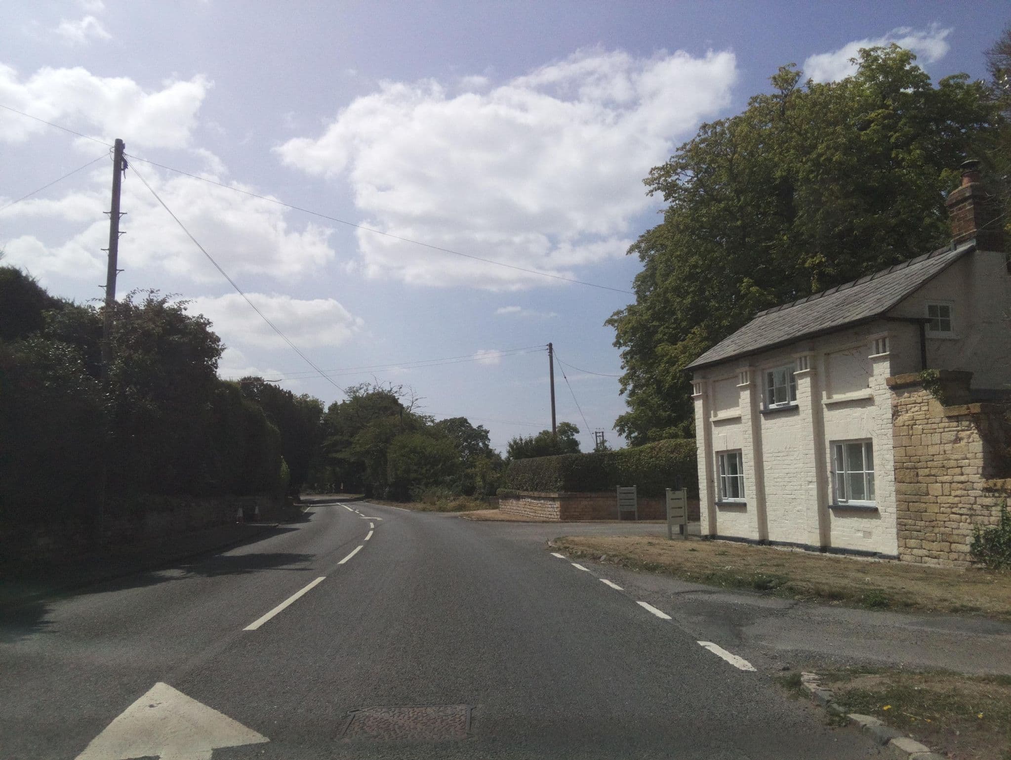 Street view near Luxury Cottage with Garden, Bredon — © southglos (CC BY-SA · Mapillary)