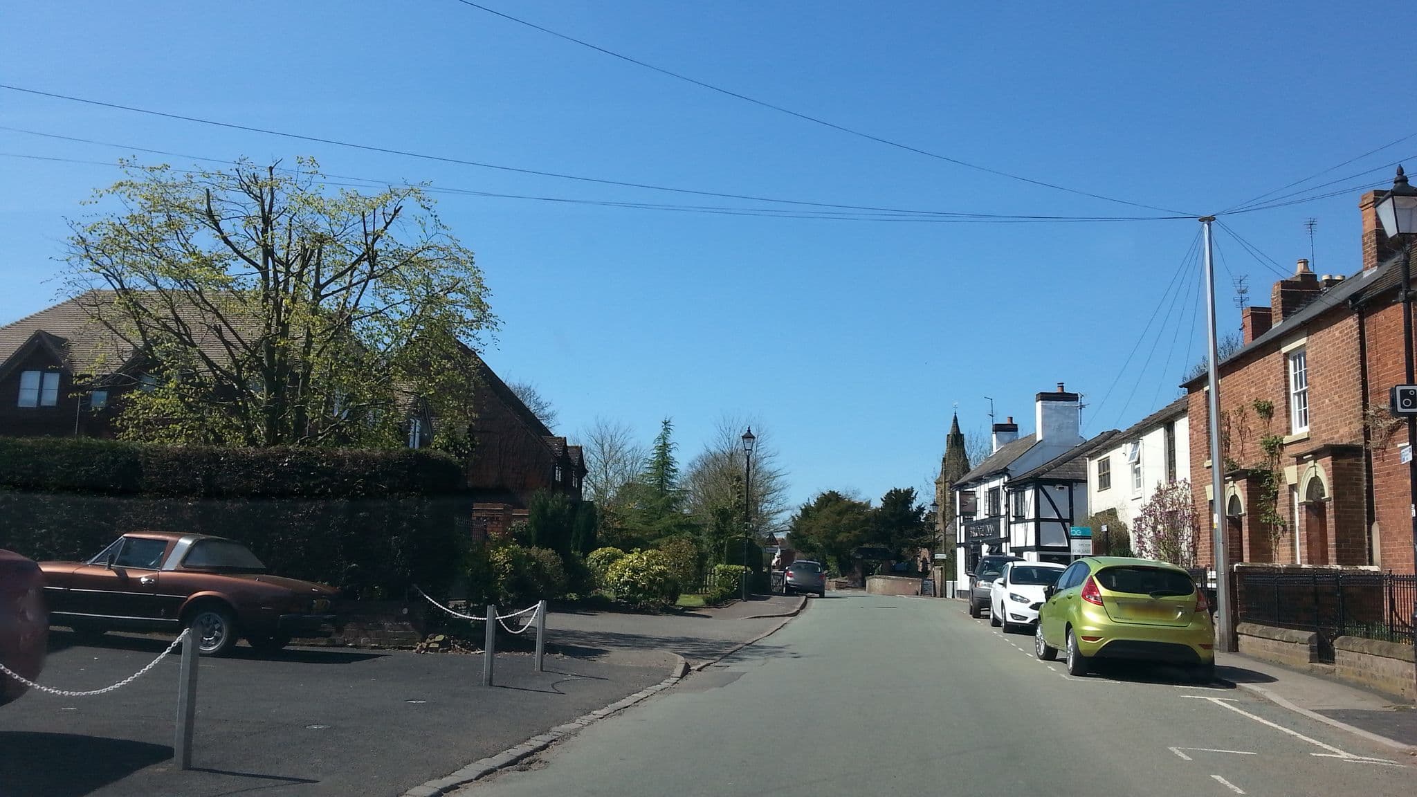 Street view near Bridge Inn, Brewood — © adam2 (CC BY-SA · Mapillary)