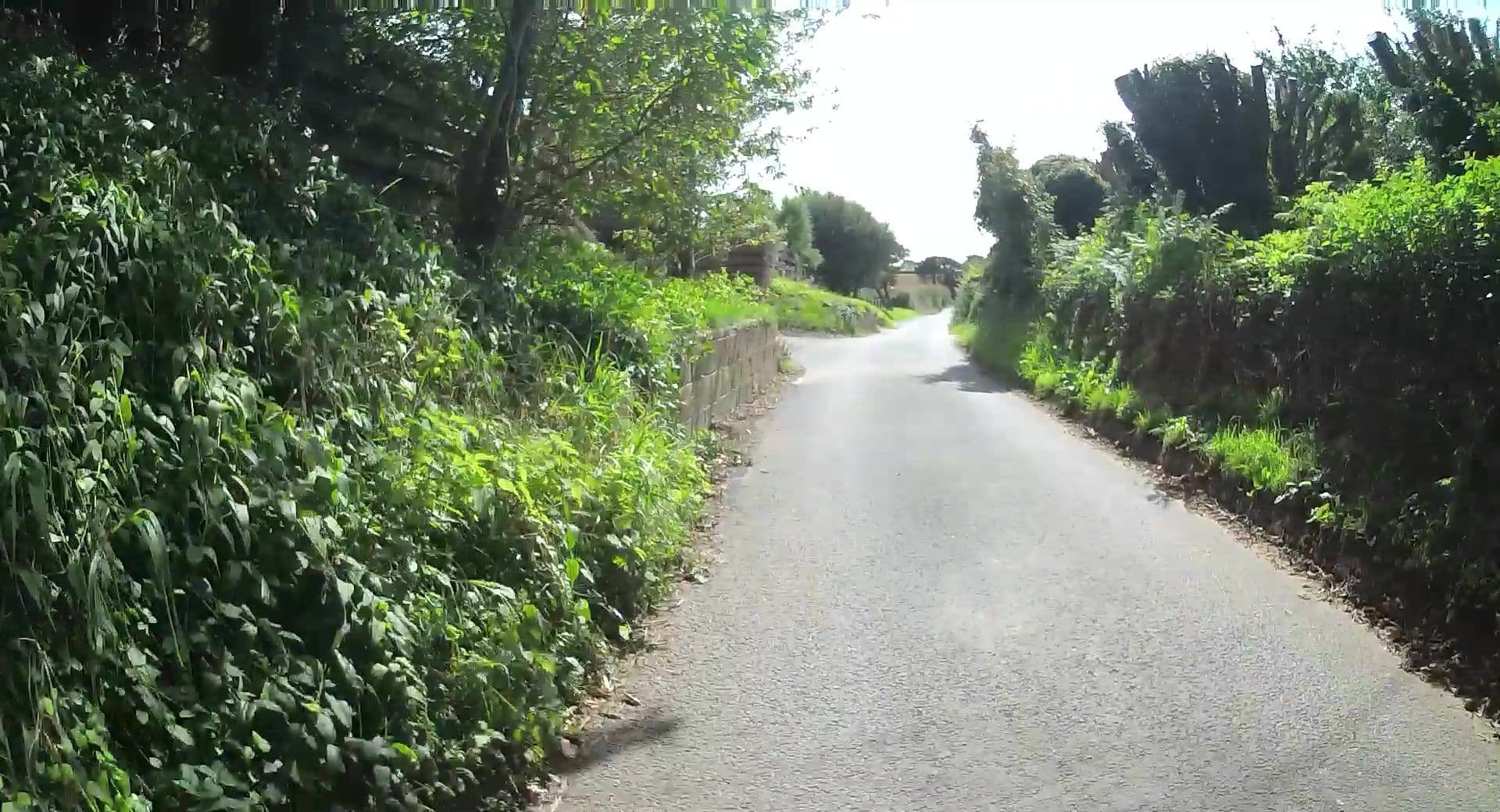 Street view near Whitestones - Entire Place, Brighstone — © jpennycook (CC BY-SA · Mapillary)