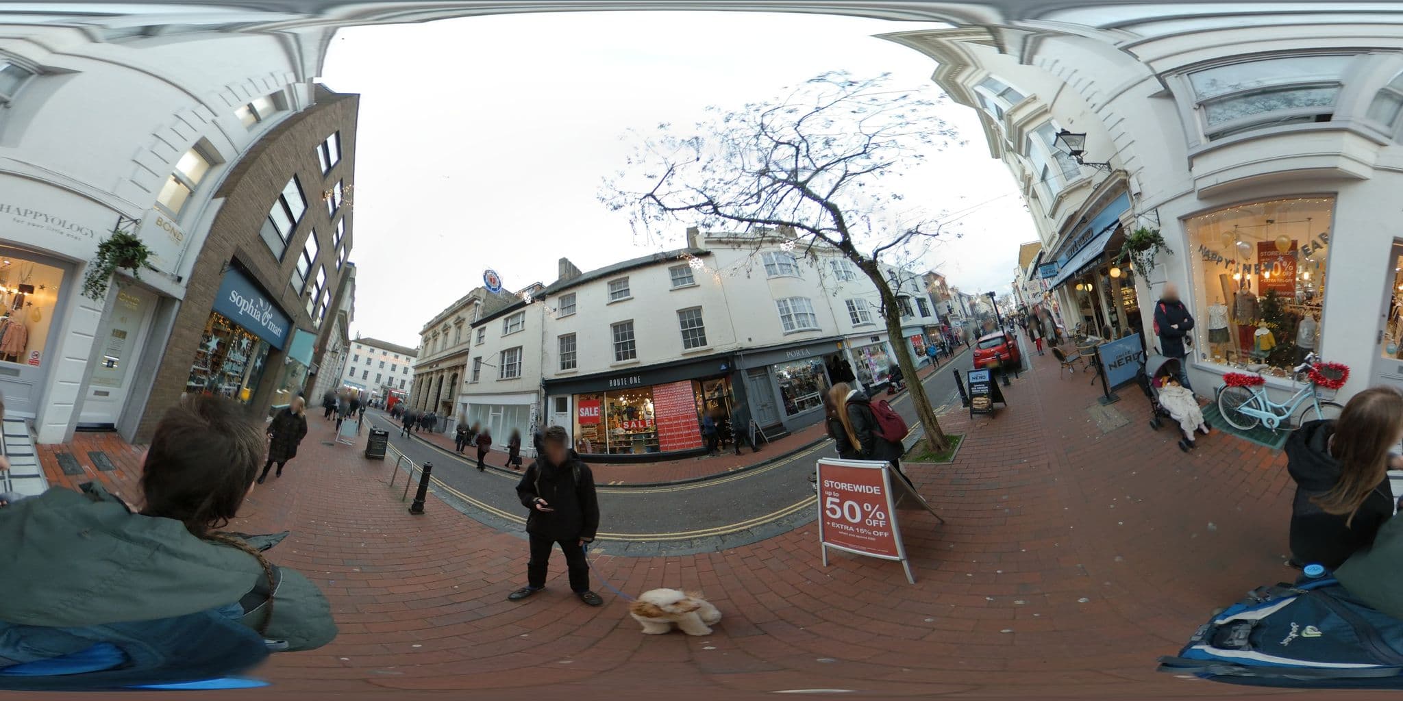 Street view near Bond Hotel, Brighton
