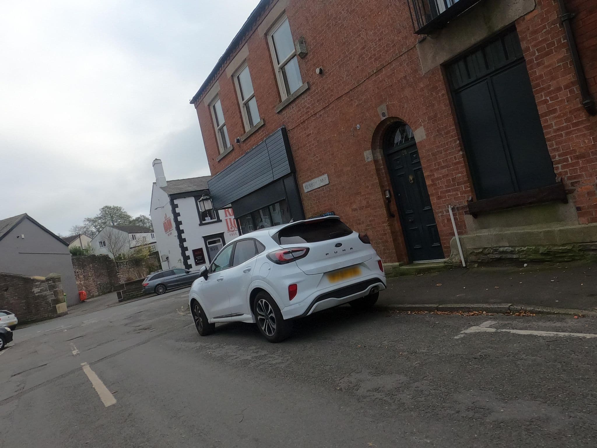 Street view near Red Lion Hotel, Brinscall — © tonys999 (CC BY-SA · Mapillary)
