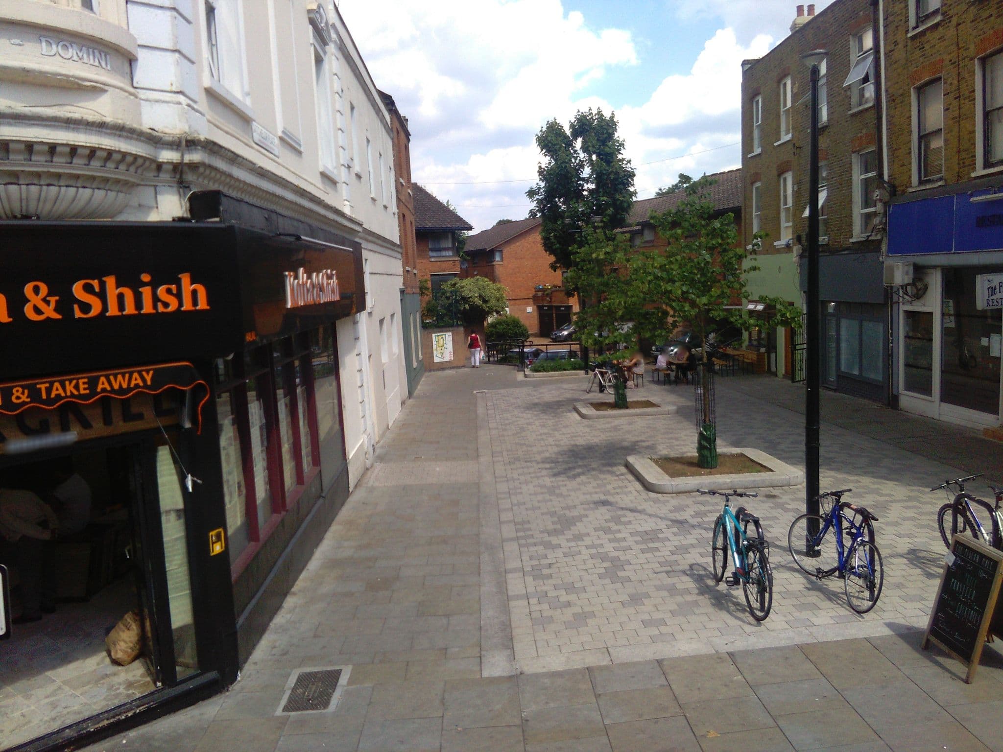 Street view near Hotelll, Peckham — © ris (CC BY-SA · Mapillary)