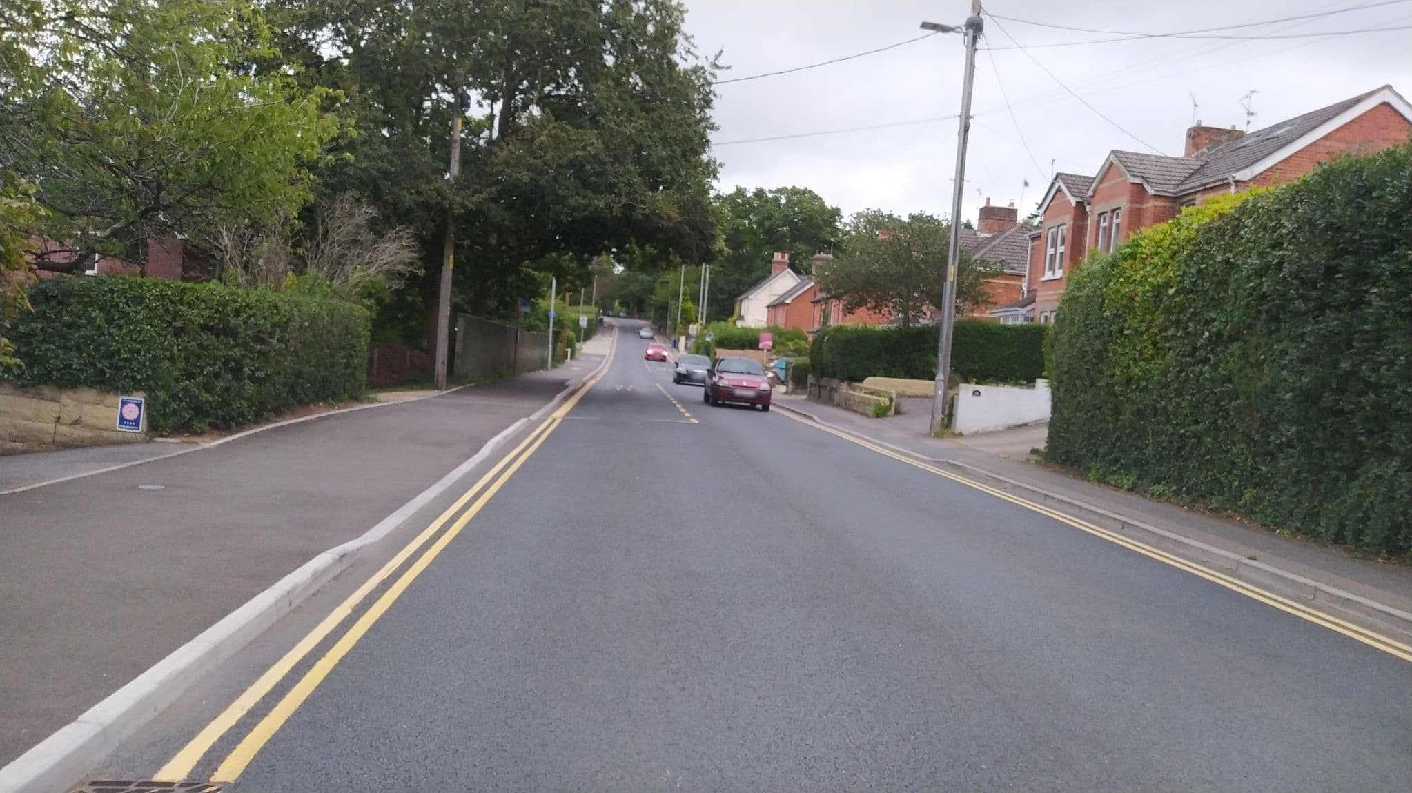 Street view near Honey Lodge, Broadstone — © noid (CC BY-SA · Mapillary)