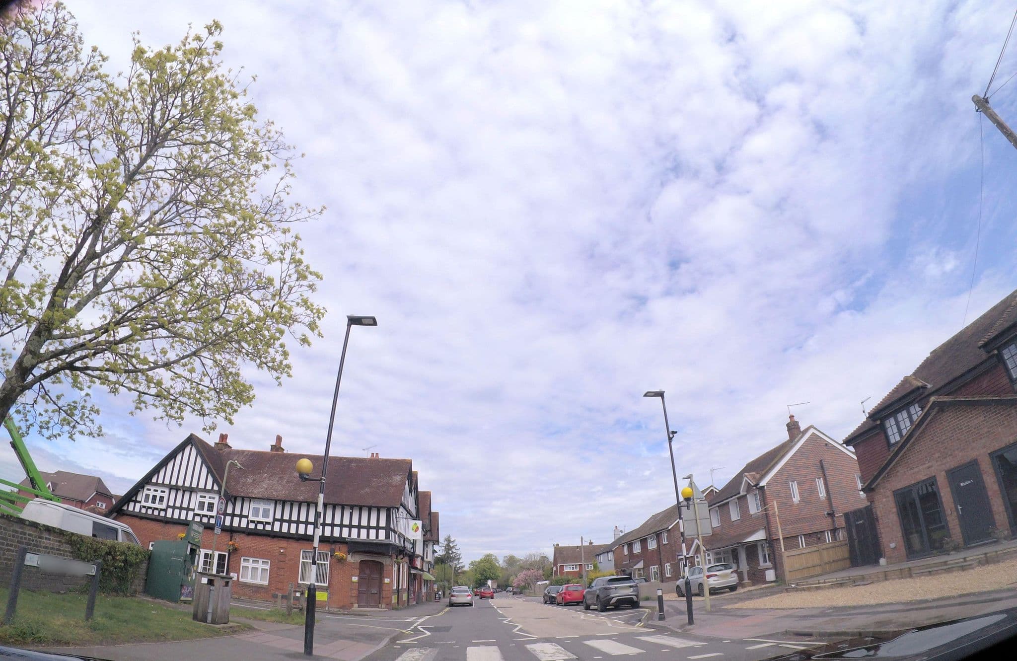 Street view near 4 Lyndhurst Rd, Brockenhurst — © 4004 (CC BY-SA · Mapillary)