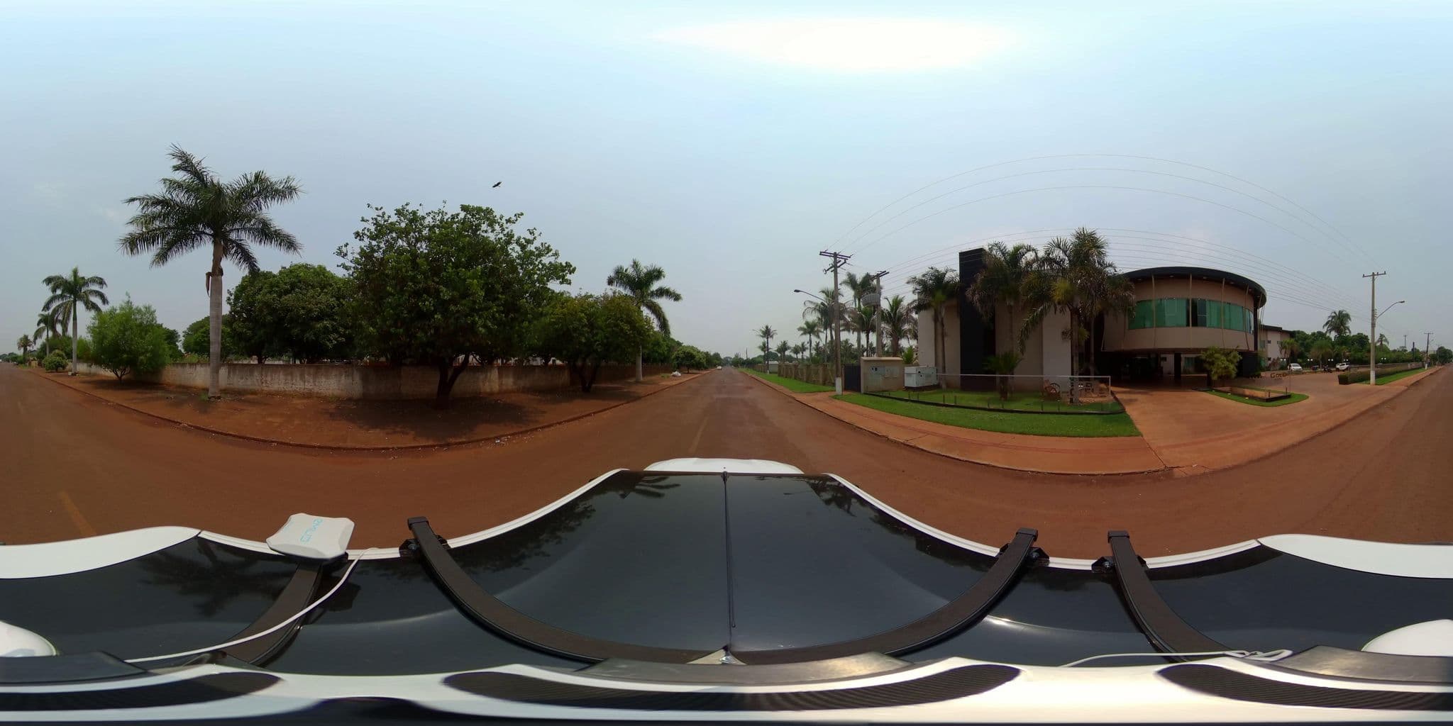 Street view near Gold Hotel, Rio Brilhante — © alanhiraga (CC BY-SA · Mapillary)