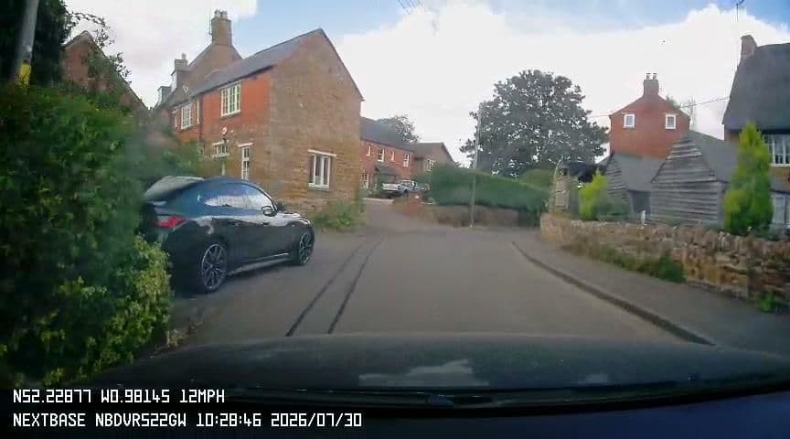 Street view near The Sun Inn, Kislingbury — © OpenFaceMapper (CC BY-SA · Mapillary)