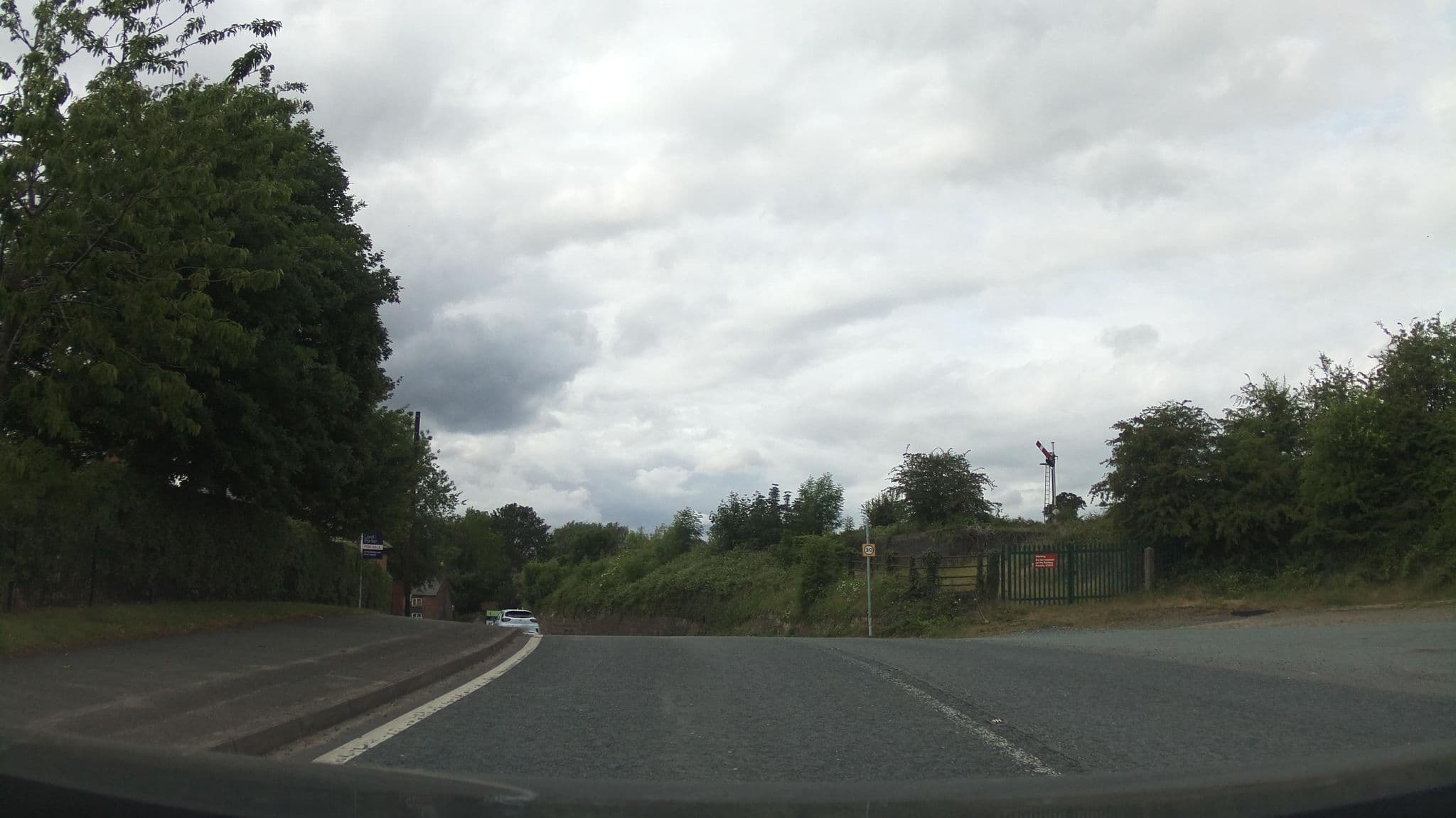 Street view near Beeston Castle Hotel, Bunbury — © southglos (CC BY-SA · Mapillary)