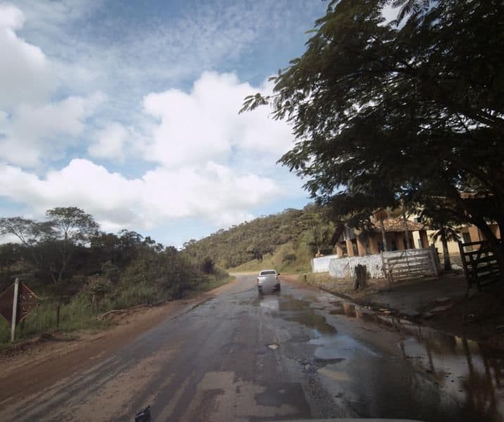 Street view near Dormitório Água Viva, Corumbá de Goiás — © projevias (CC BY-SA · Mapillary)