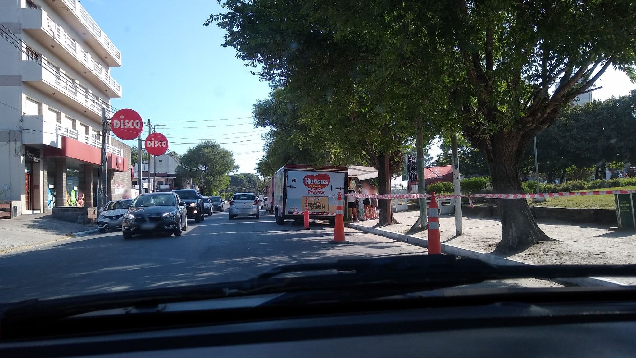Street view near Hotel El Faro, Villa Gesell — © lggadea (CC BY-SA · Mapillary)
