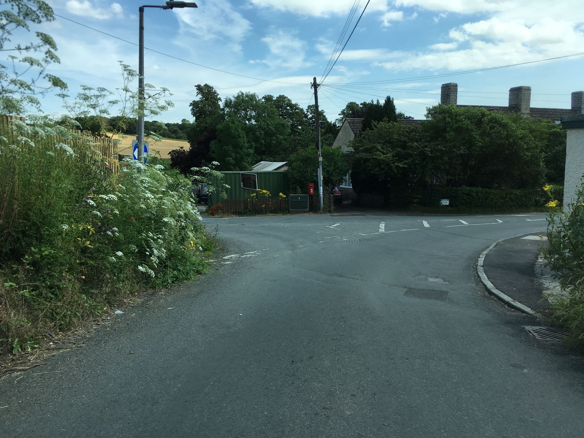 Street view near The Milton Hotel, Llanwern Village, Caerleon — © southglos (CC BY-SA · Mapillary)