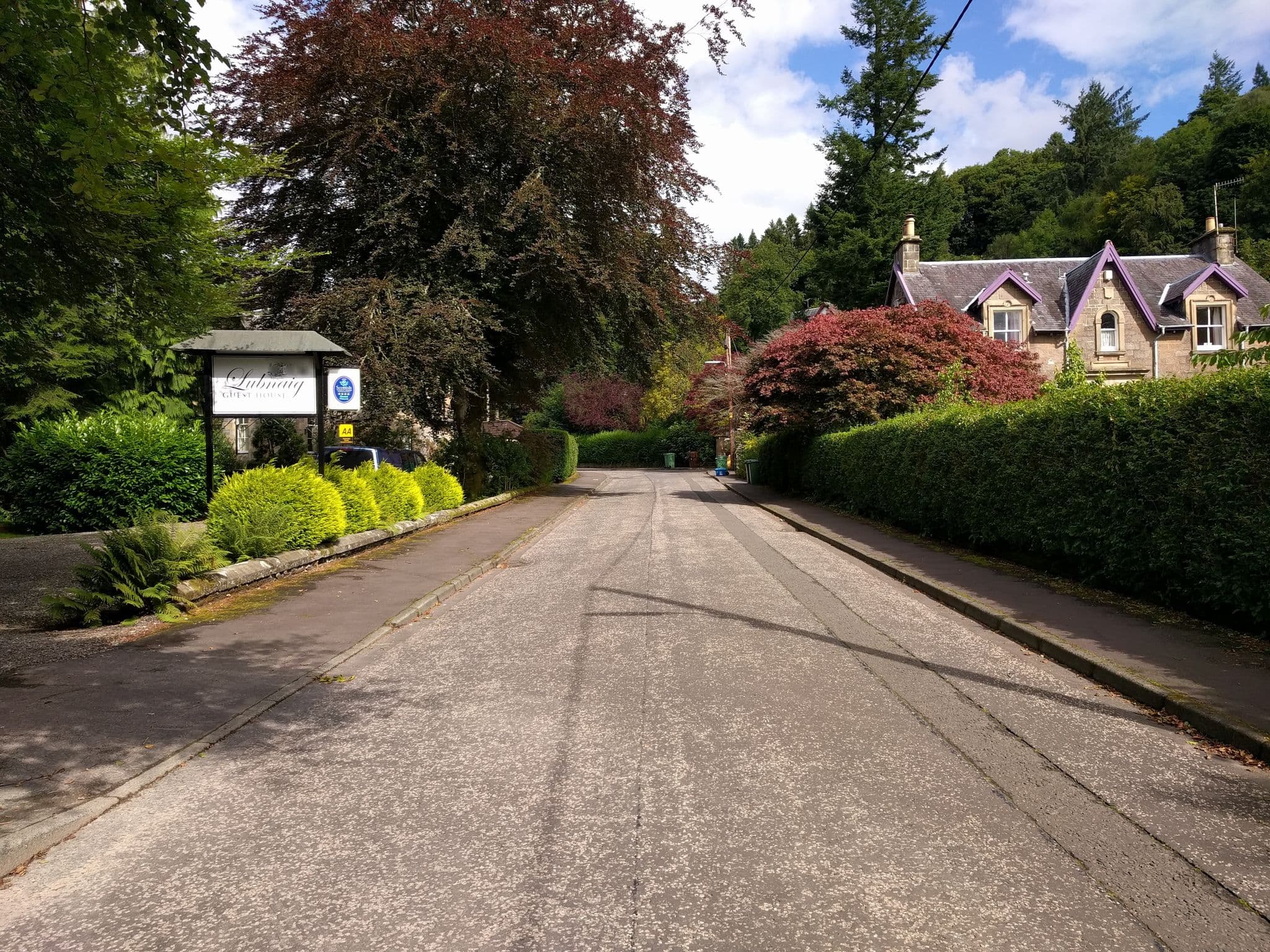 Street view near Lubnaig Guest House, Callander — © stooj (CC BY-SA · Mapillary)