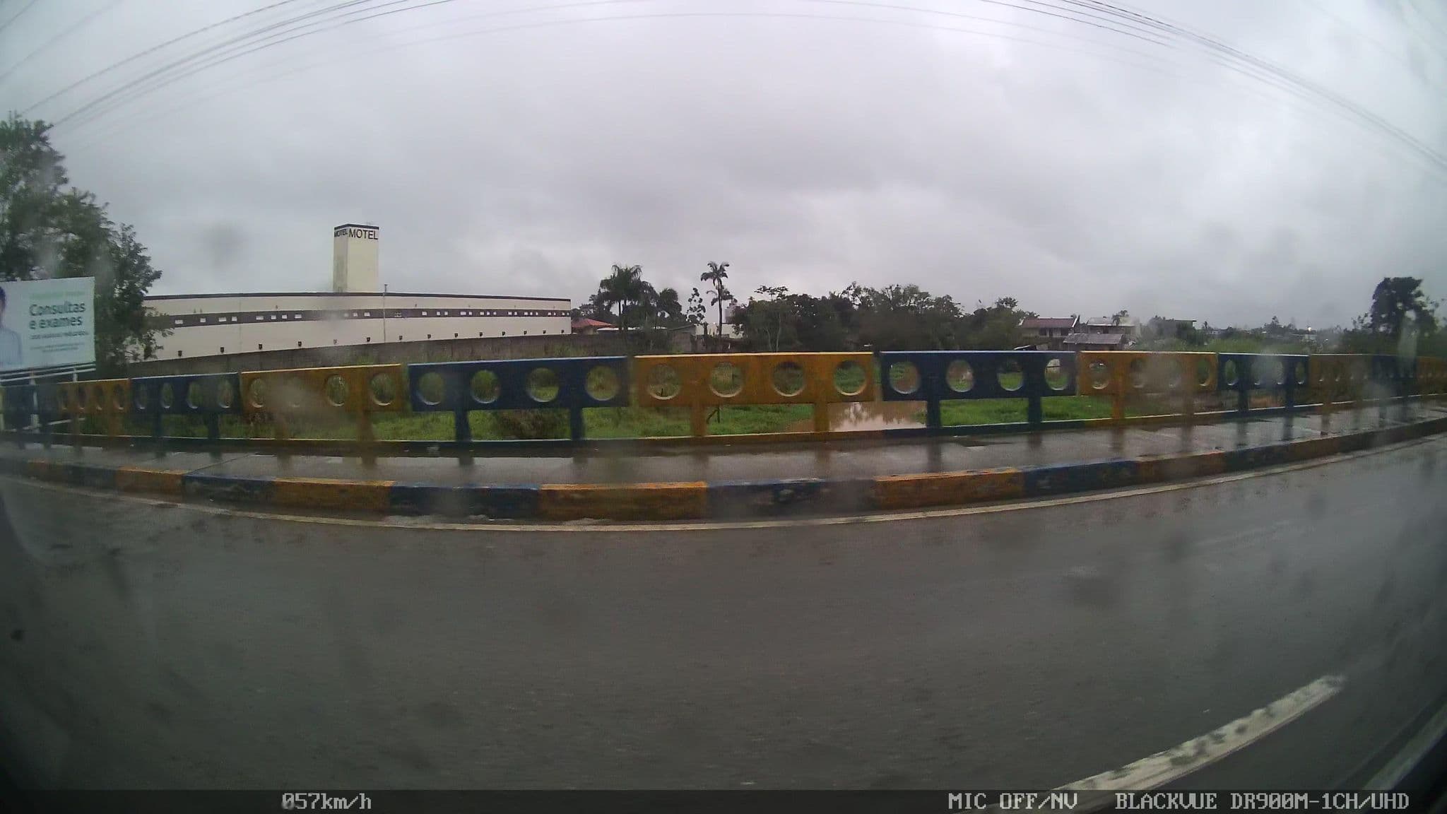 Street view near Luna Privê, Itajaí — © kaart5 (CC BY-SA · Mapillary)