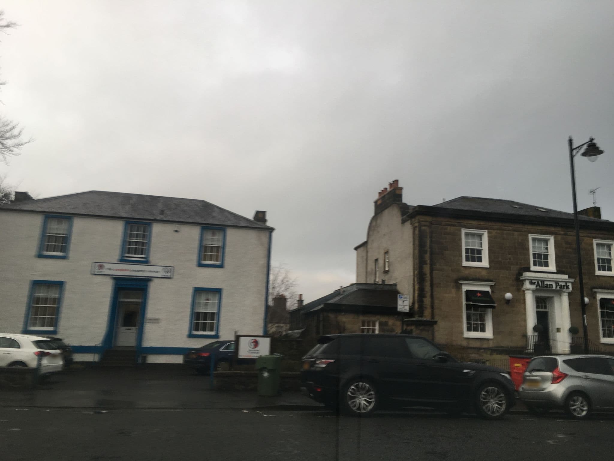 Street view near Allan Park - pub, restaurant & coffee house (w/ rooms), Stirling — © ccbb7766 (CC BY-SA · Mapillary)