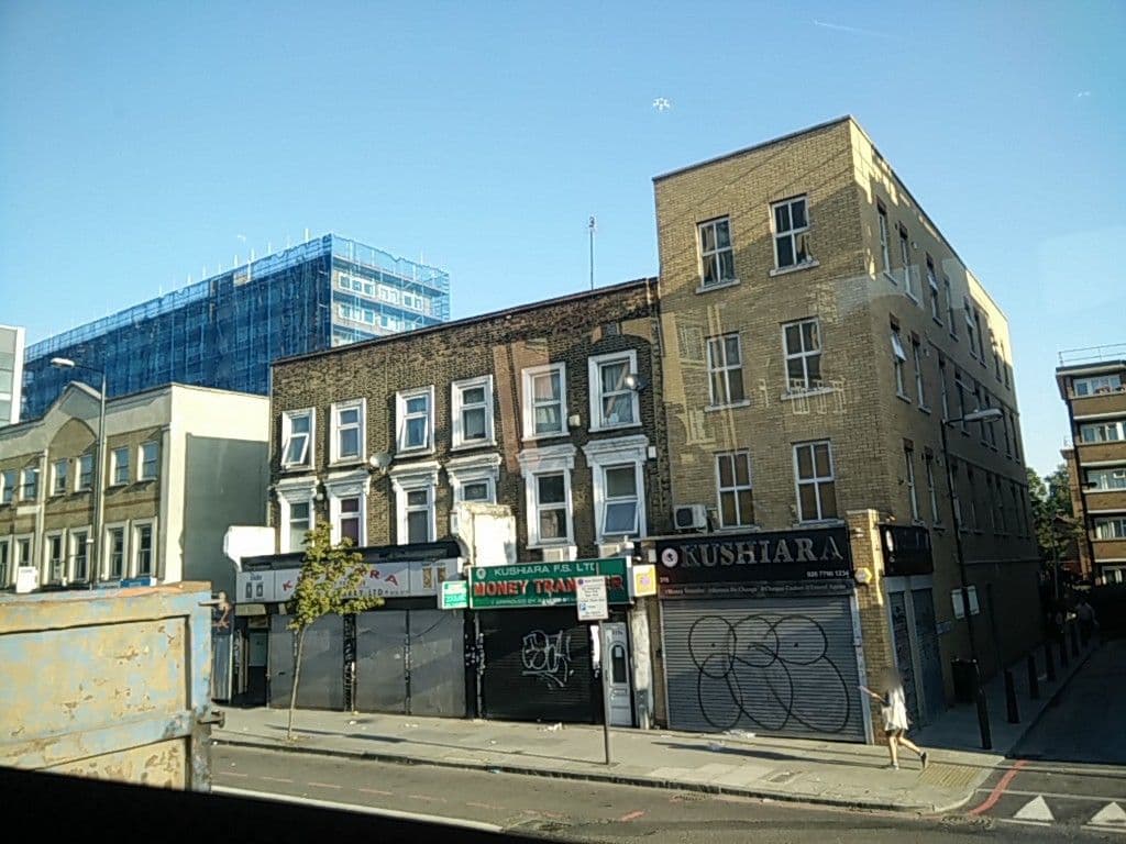Street view near Apple Apartments Aldgate, Shadwell — © ccossio (CC BY-SA · Mapillary)