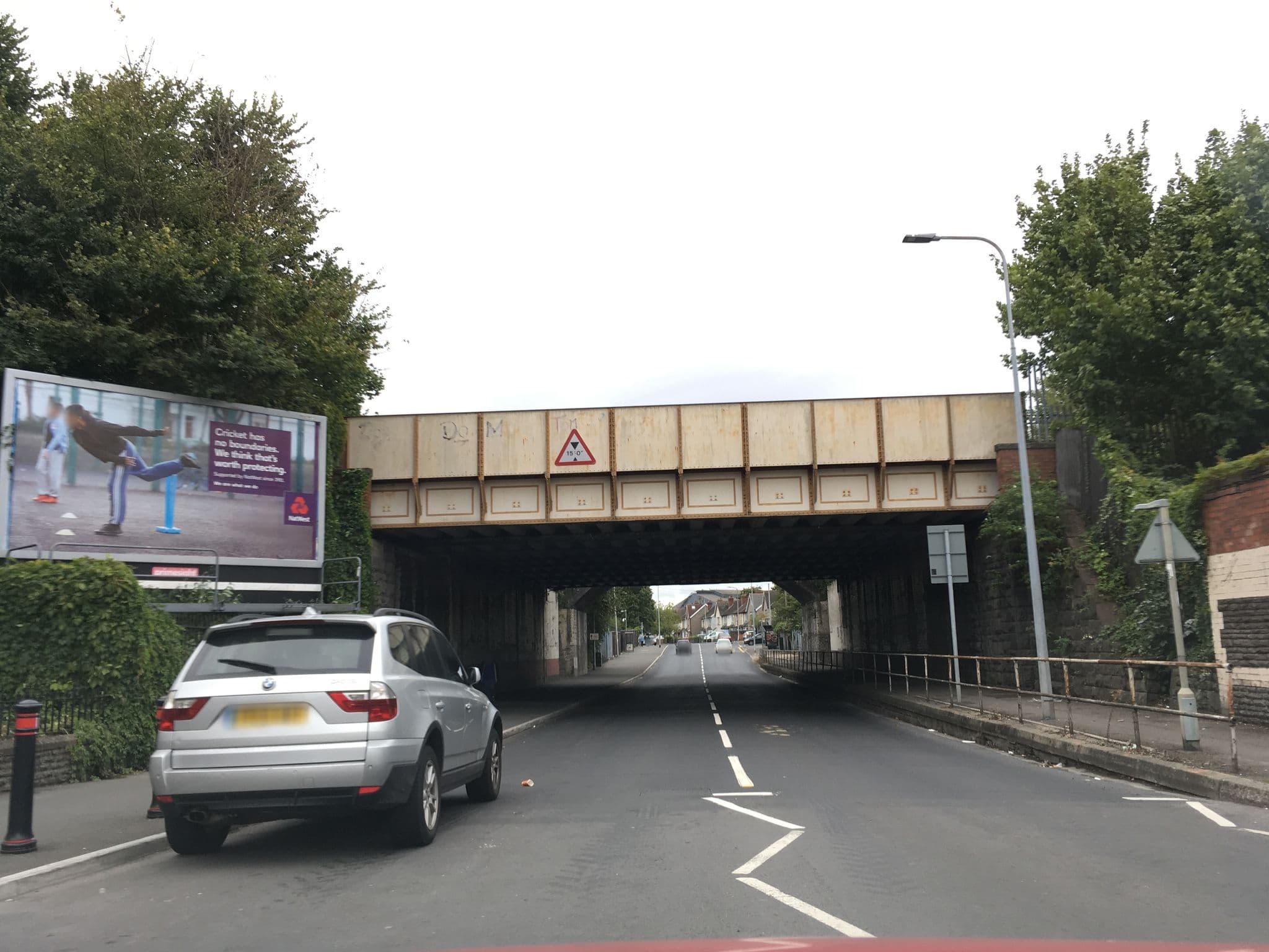 Street view near Grosvenor Hotel, Cardiff — © southglos (CC BY-SA · Mapillary)