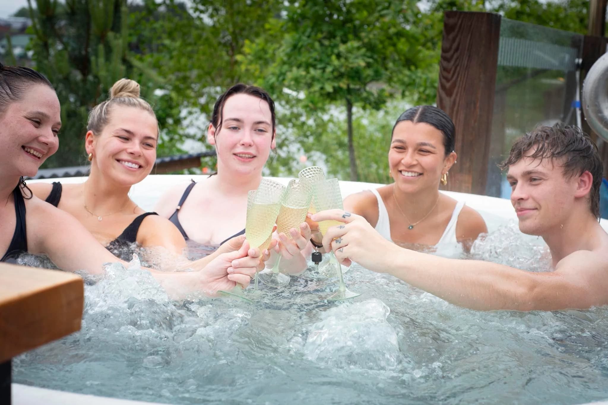 WatersEdge Retreat & Spa, Carryduff