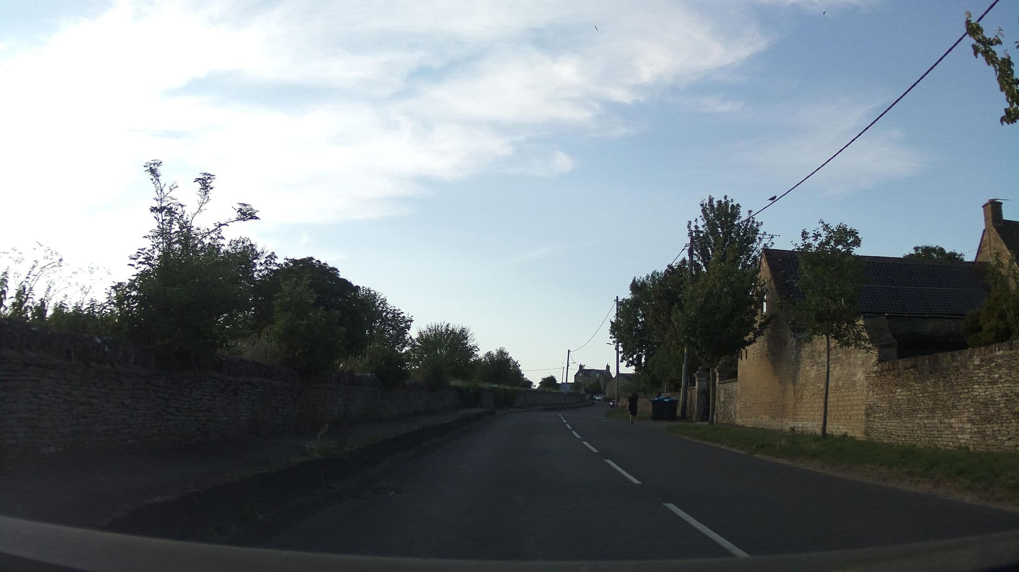 Street view near The Priory Manor, Carterton — © southglos (CC BY-SA · Mapillary)