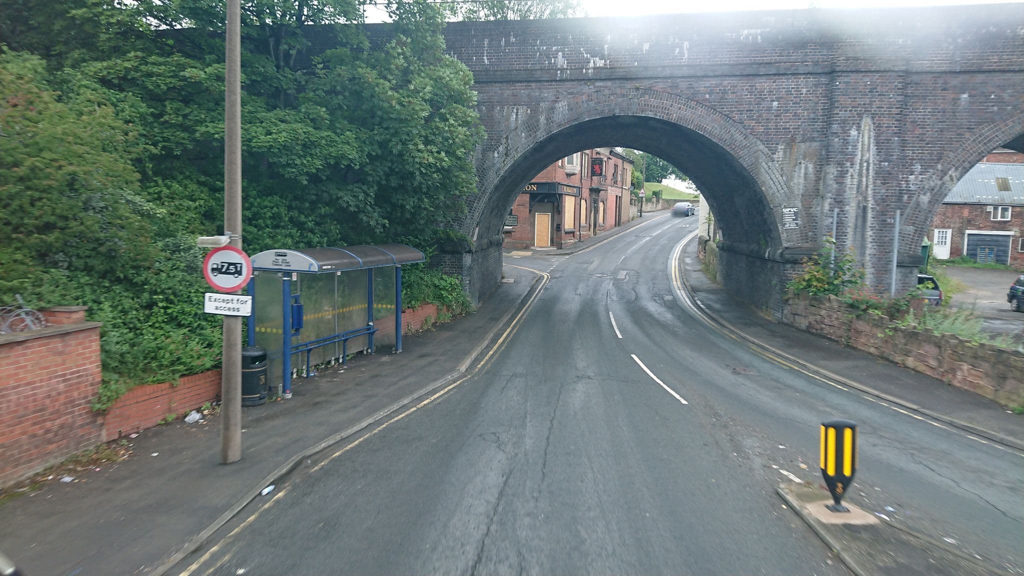 Street view near Red Lion Hotel, Catcliffe — © skifans (CC BY-SA · Mapillary)