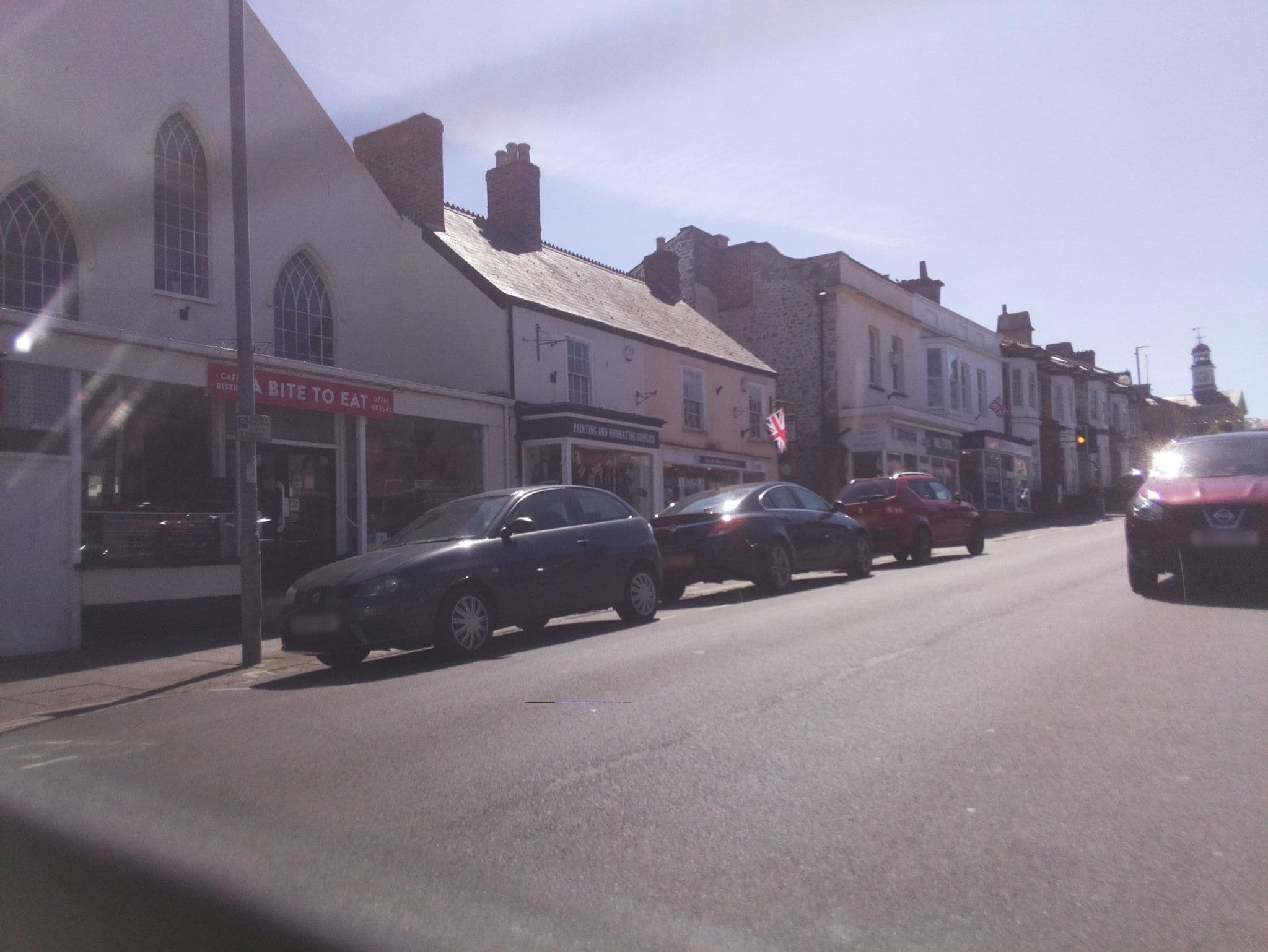 Street view near The Dolphin Hotel, Chard — © southglos (CC BY-SA · Mapillary)